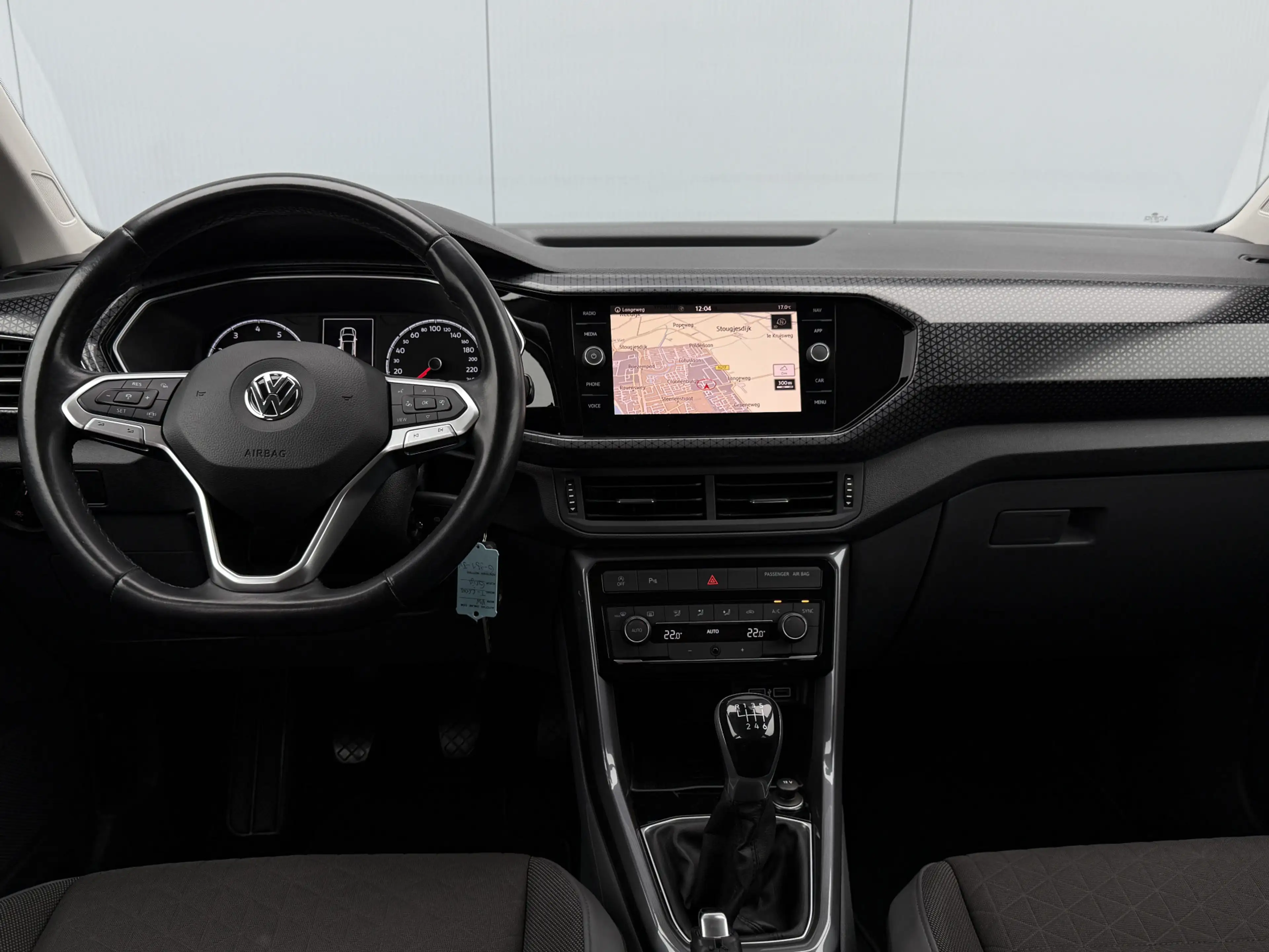 Volkswagen T-Cross 1.0 TSI Style Apple Carplay/18inch/Climate. — photo 2