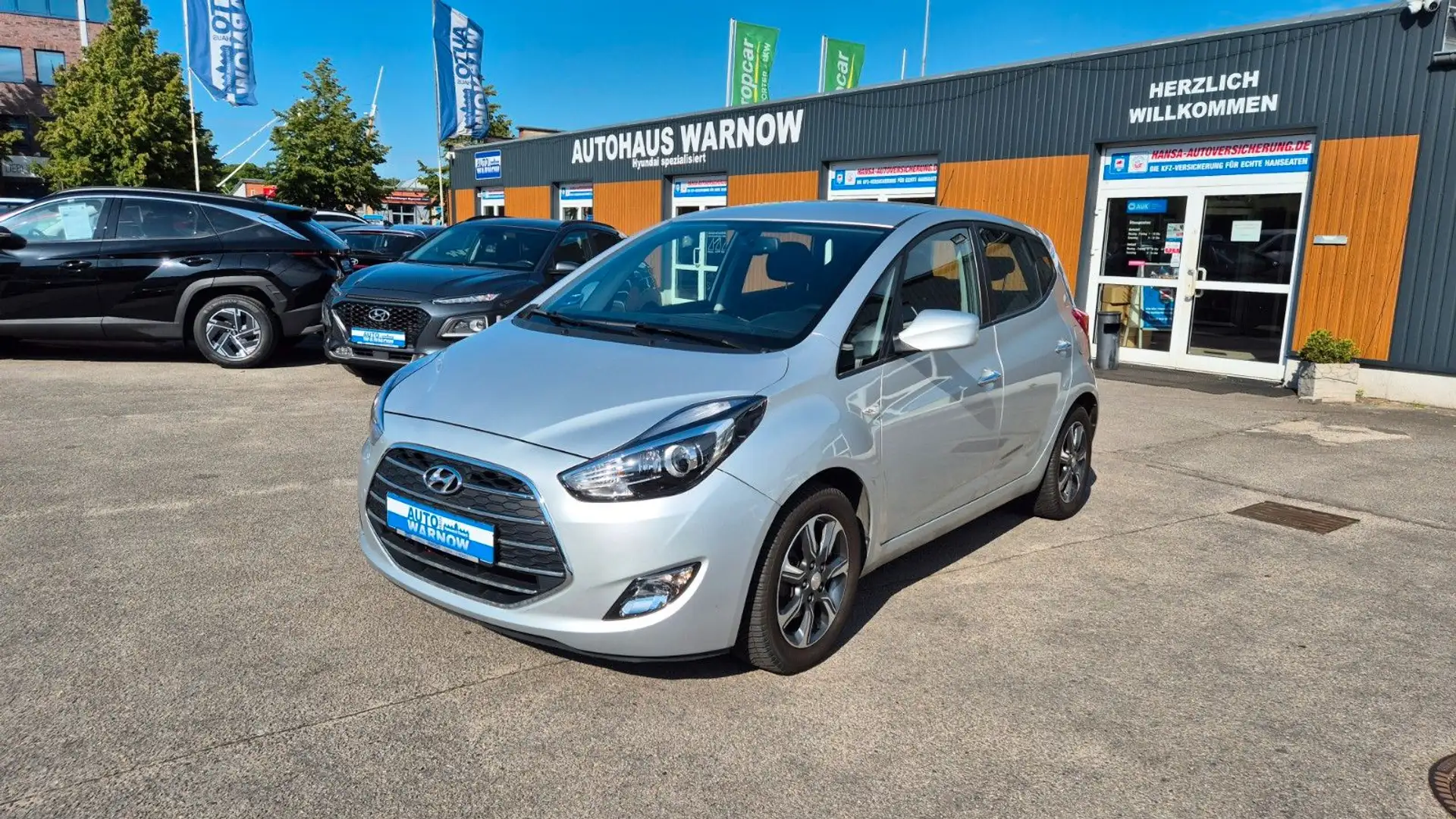 Hyundai iX20 1.6 Trend Automatik Silber - 1