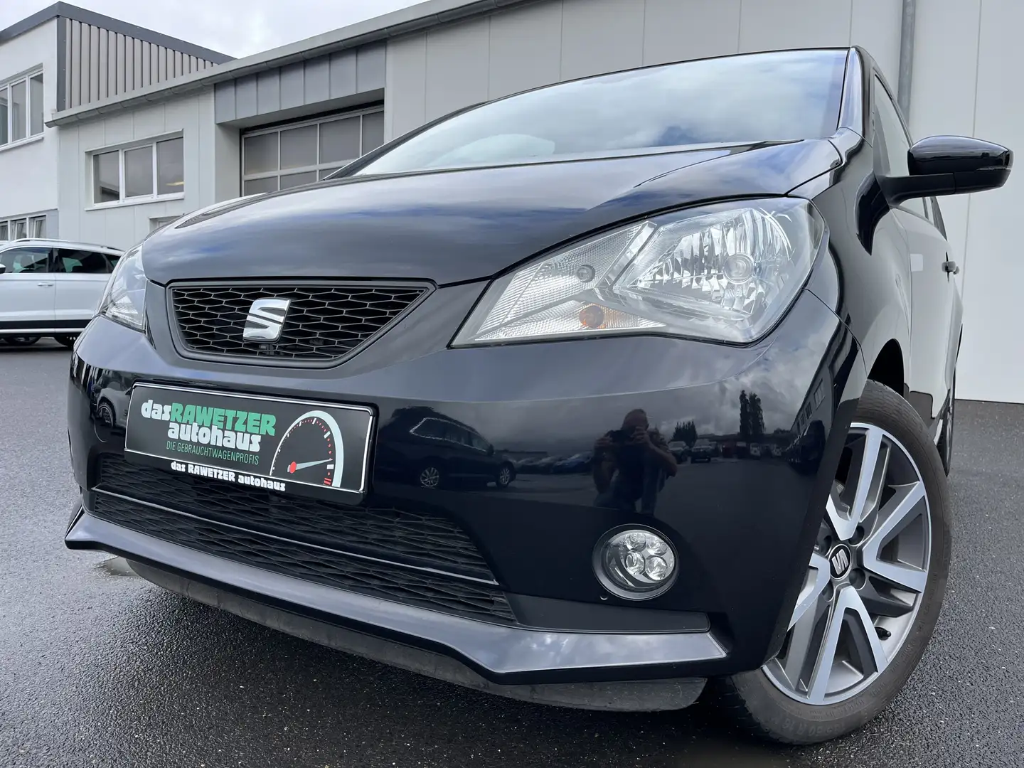 SEAT Mii electric Plus Edition Power Charge 77€ m. 20% An Schwarz - 1