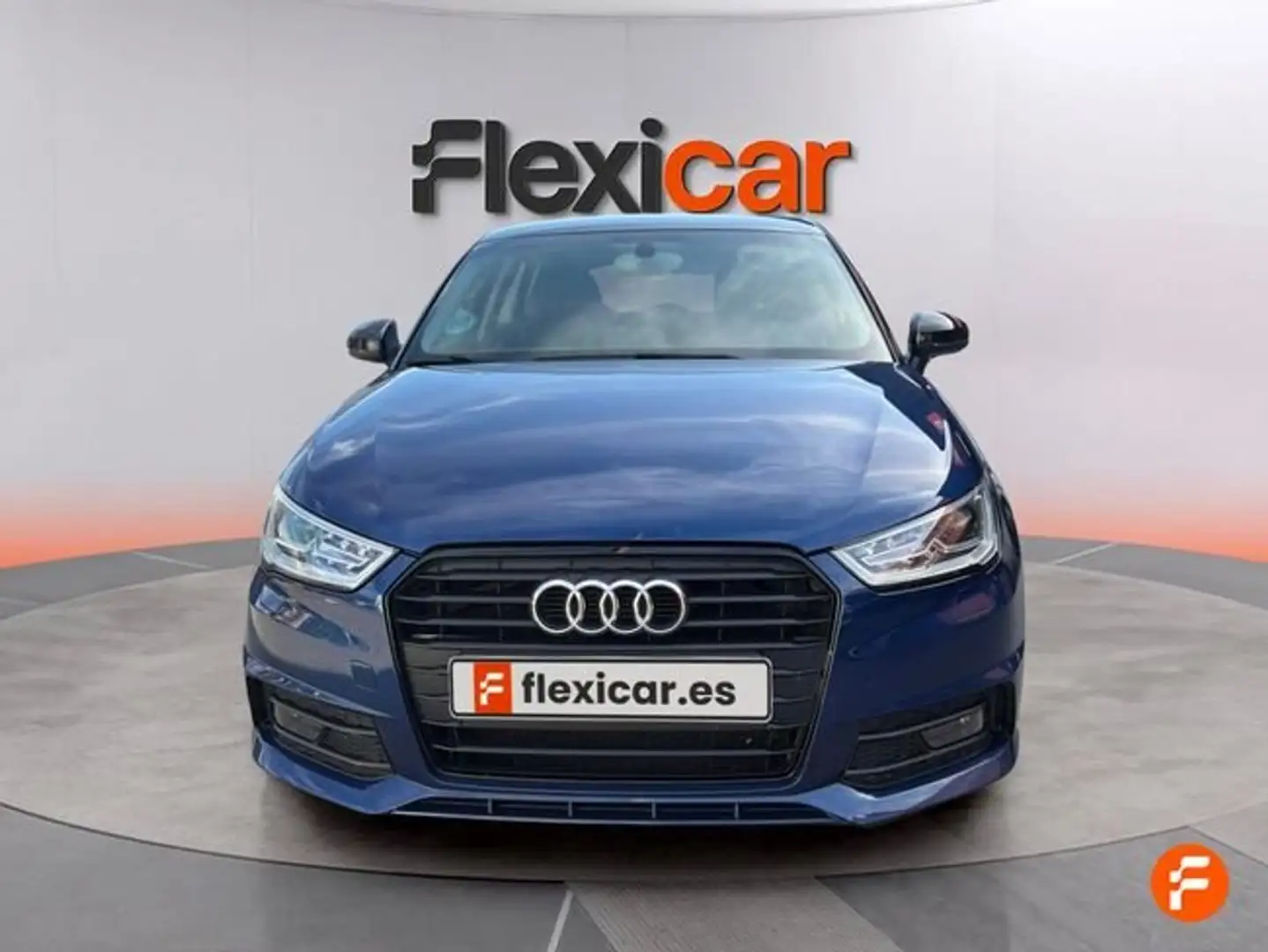 Audi A1 1.6TDI Adrenalin Azul - 2