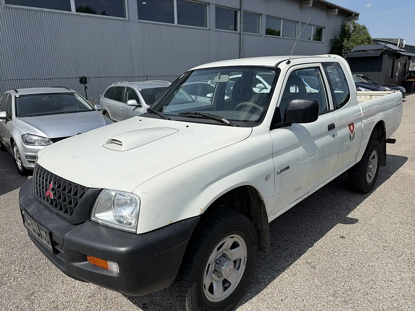 Mitsubishi L200 L 200 2,5 DI-D 4WD *Pickerl 10/2026* Weiß - 1