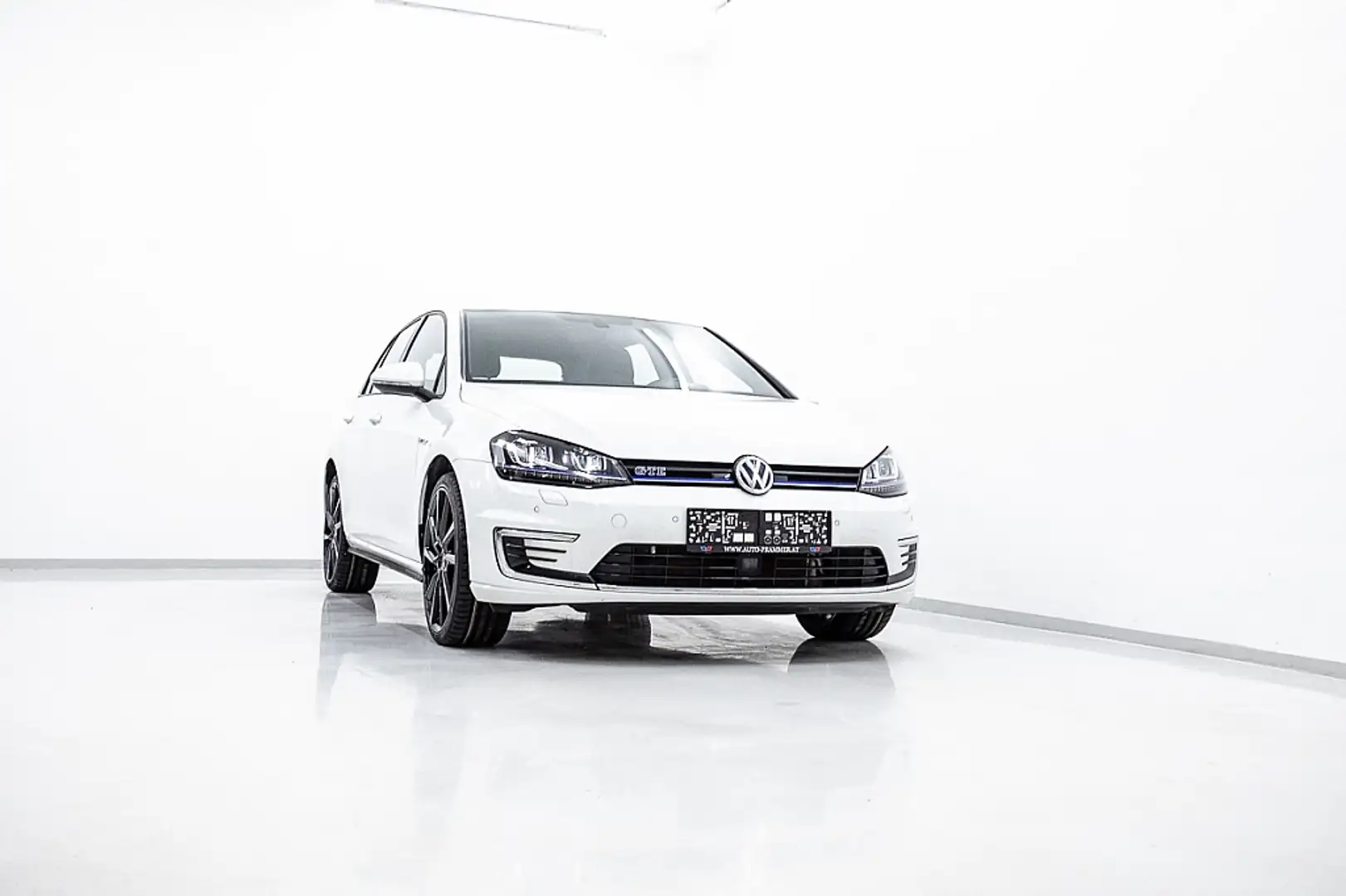 Volkswagen Golf GTE 1,4 PHEV Alb - 2