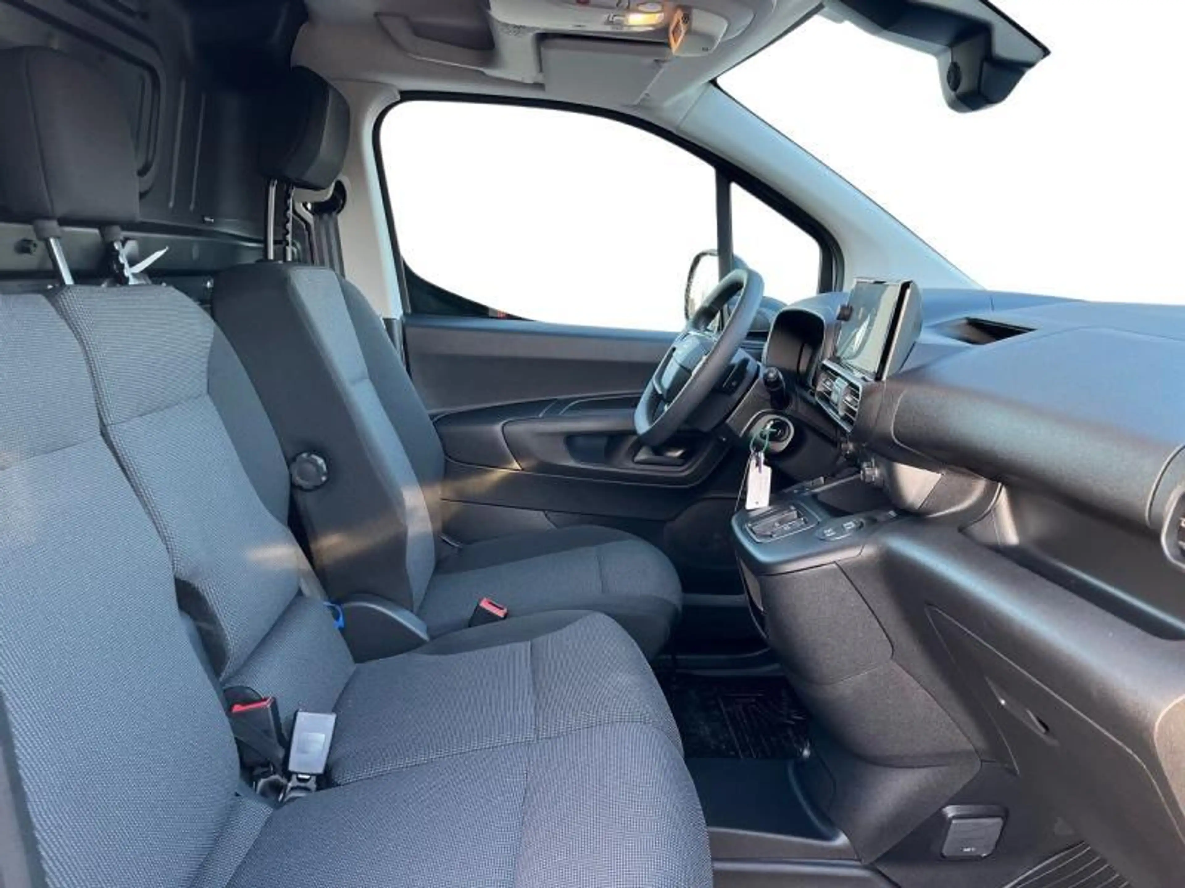Toyota Proace City EV SWB Comfort+camera+sensoren achter — photo 8