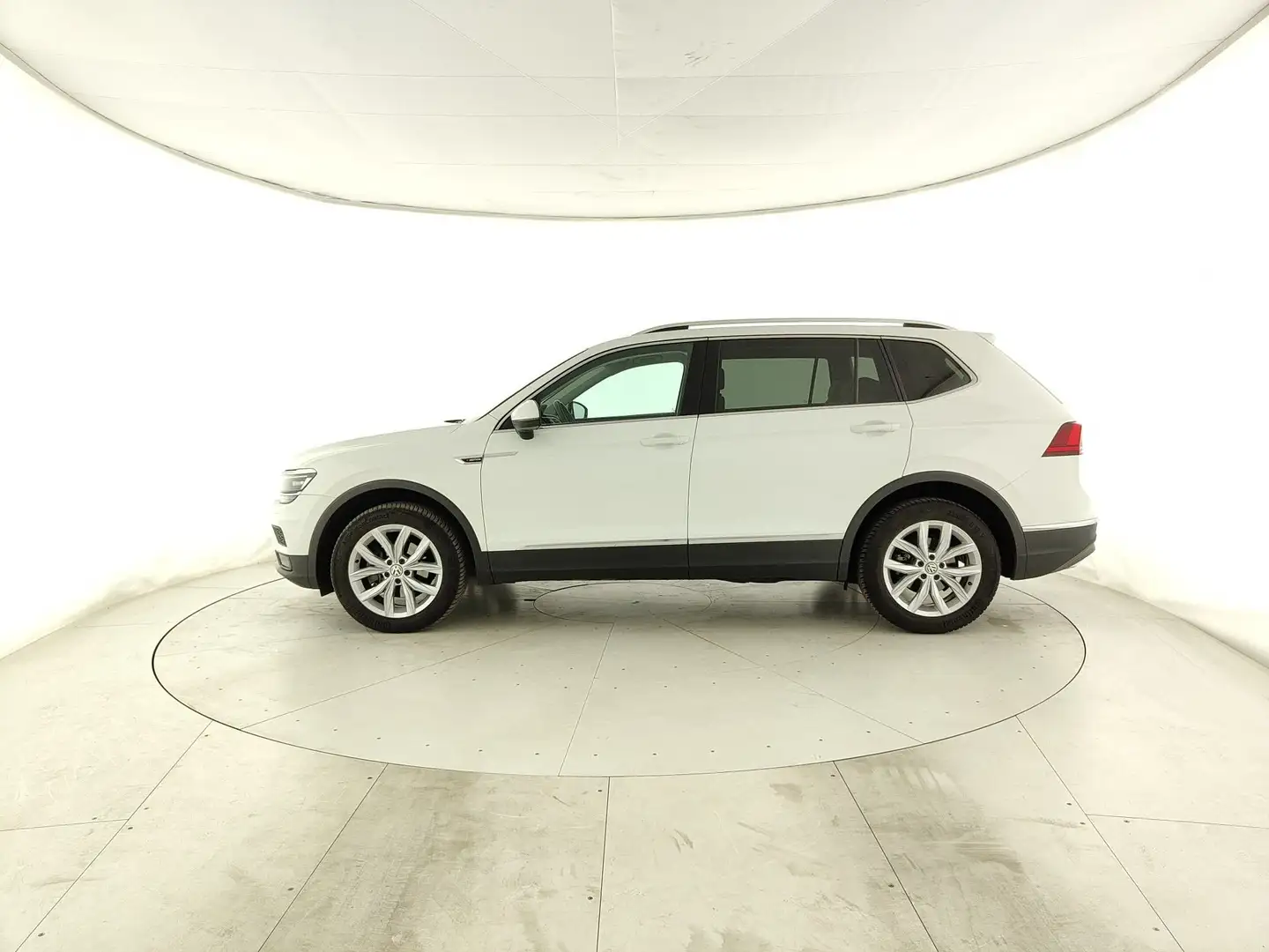 Volkswagen Tiguan Allspace 2.0 TDI SCR DSG 4MOTION Blanc - 2