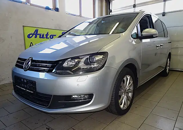 Volkswagen Sharan Highline BMT 4Motion Pano, Standheizung