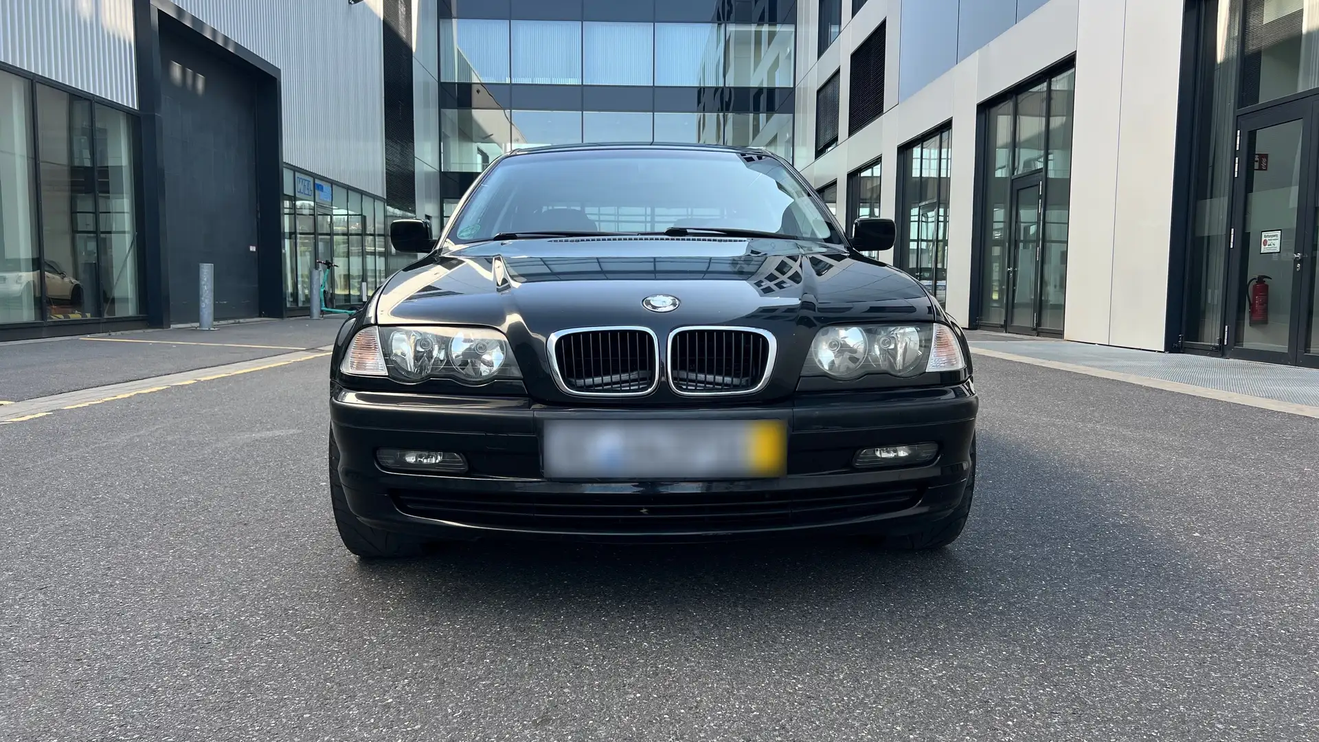 BMW 316 316i*PDC*Klima*Bluetooth Schwarz - 1