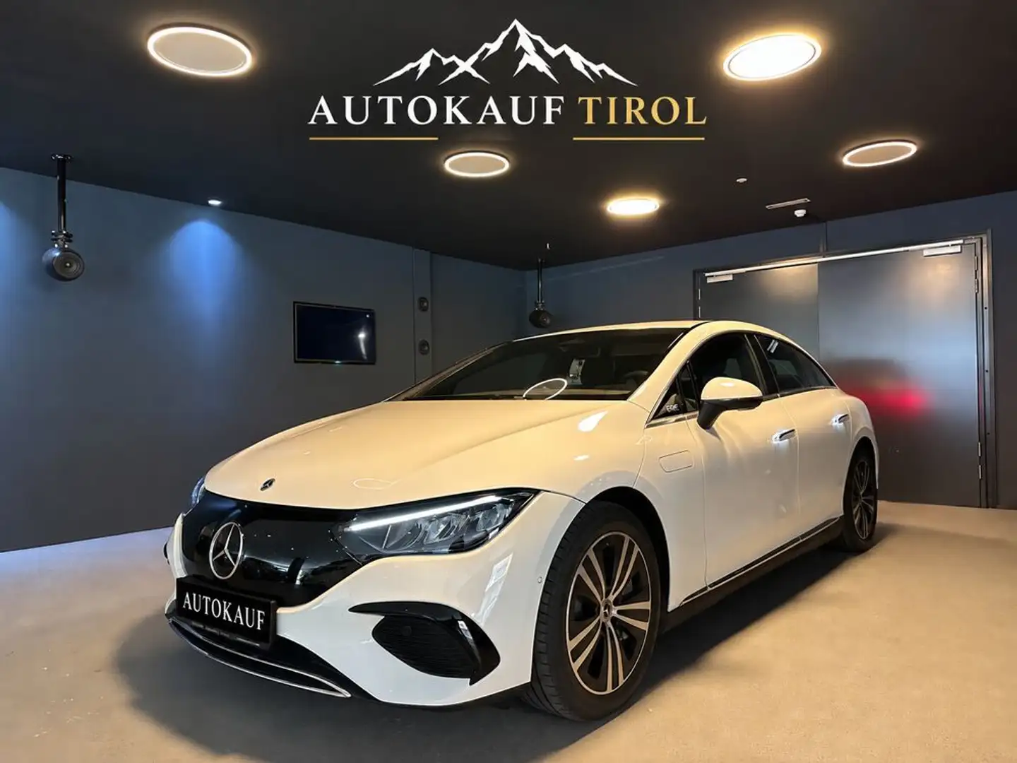 Mercedes-Benz Sonstige Mercedes-Benz EQE 300 | 245 PS | LEDER | NAVI | KA Weiß - 1