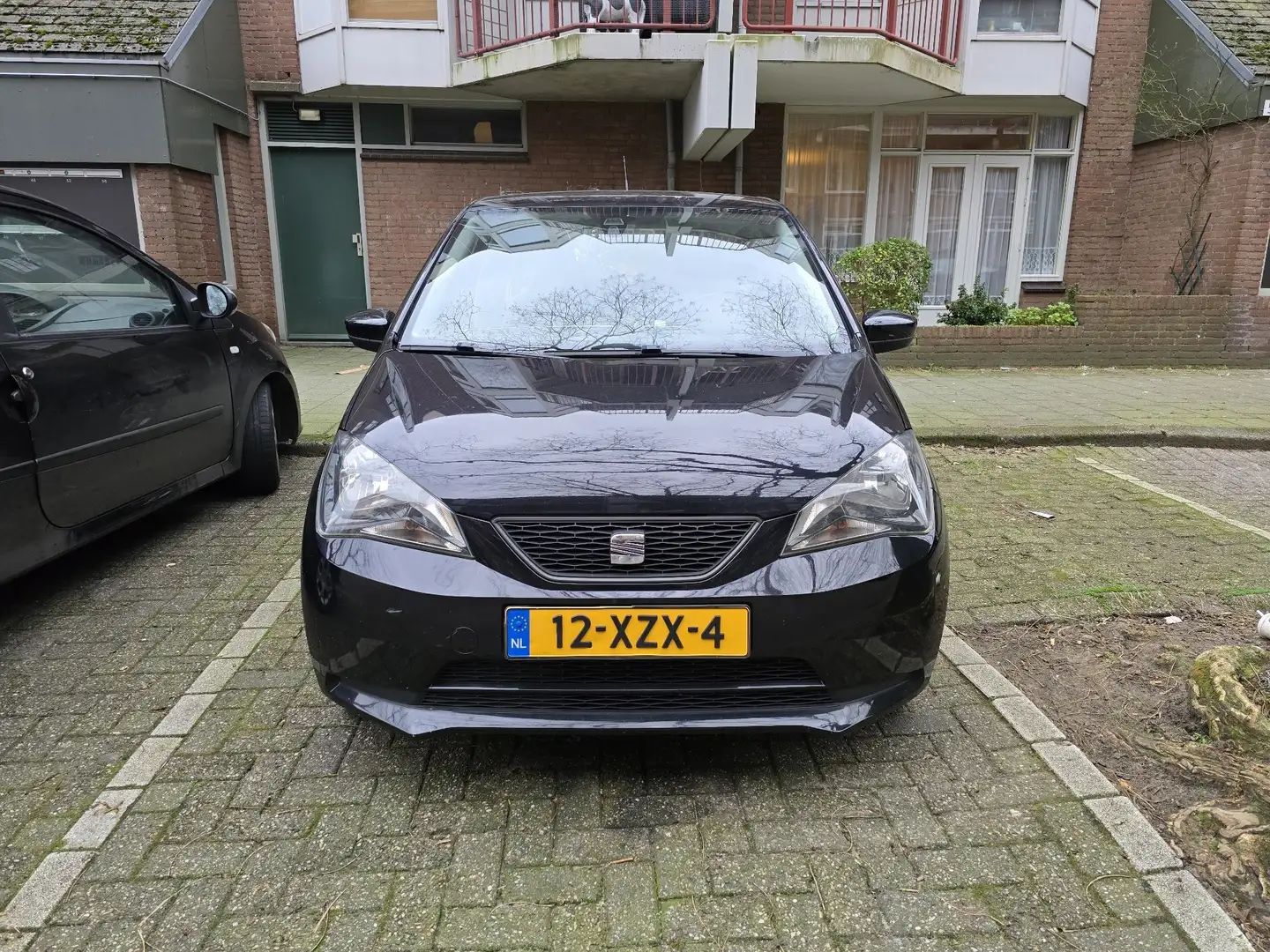 SEAT Mii 1.0 Style Chic Zwart - 1