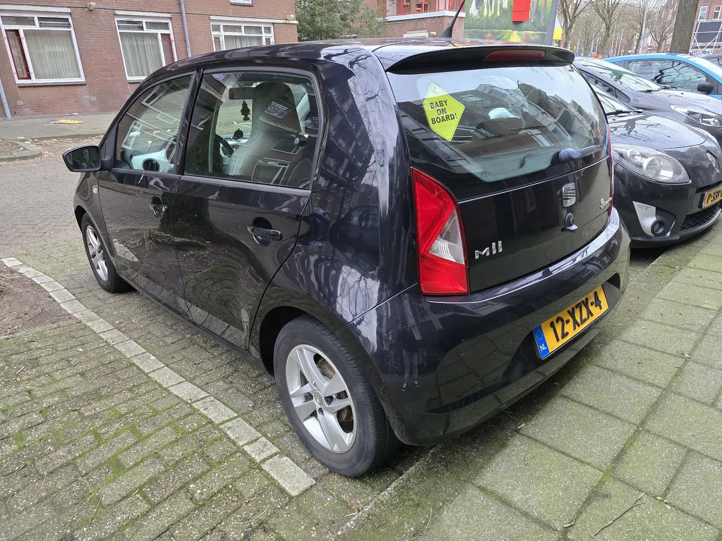 SEAT Mii 1.0 Style Chic Zwart - 2