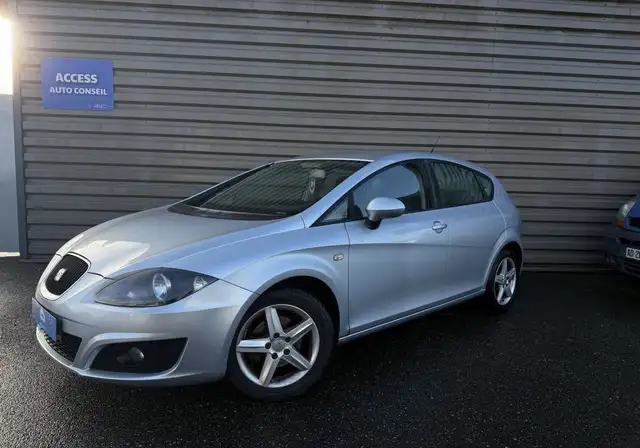 SEAT Leon (2) 1.6 TDi 105 Finition Ecomotive Reference GARANTIE