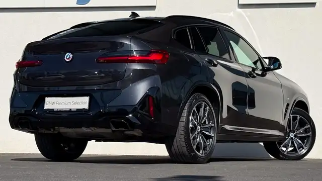 BMW X4 M40d M-Sportpaket Ansicht 4