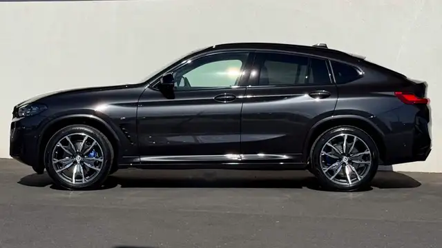 BMW X4 M40d M-Sportpaket Ansicht 6
