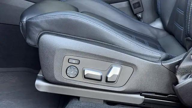 BMW X4 M40d M-Sportpaket Ansicht 15