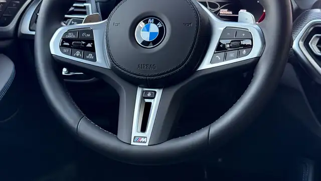 BMW X4 M40d M-Sportpaket Ansicht 28