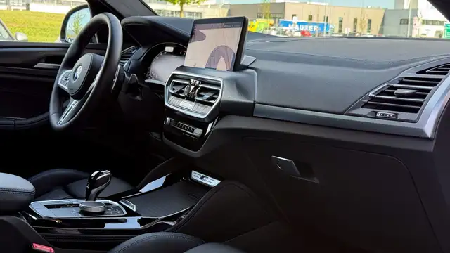 BMW X4 M40d M-Sportpaket Ansicht 20