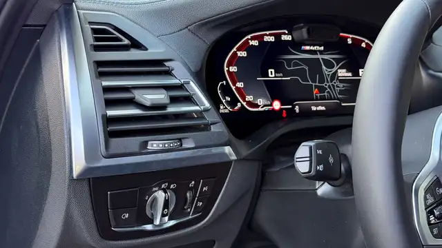 BMW X4 M40d M-Sportpaket Ansicht 11