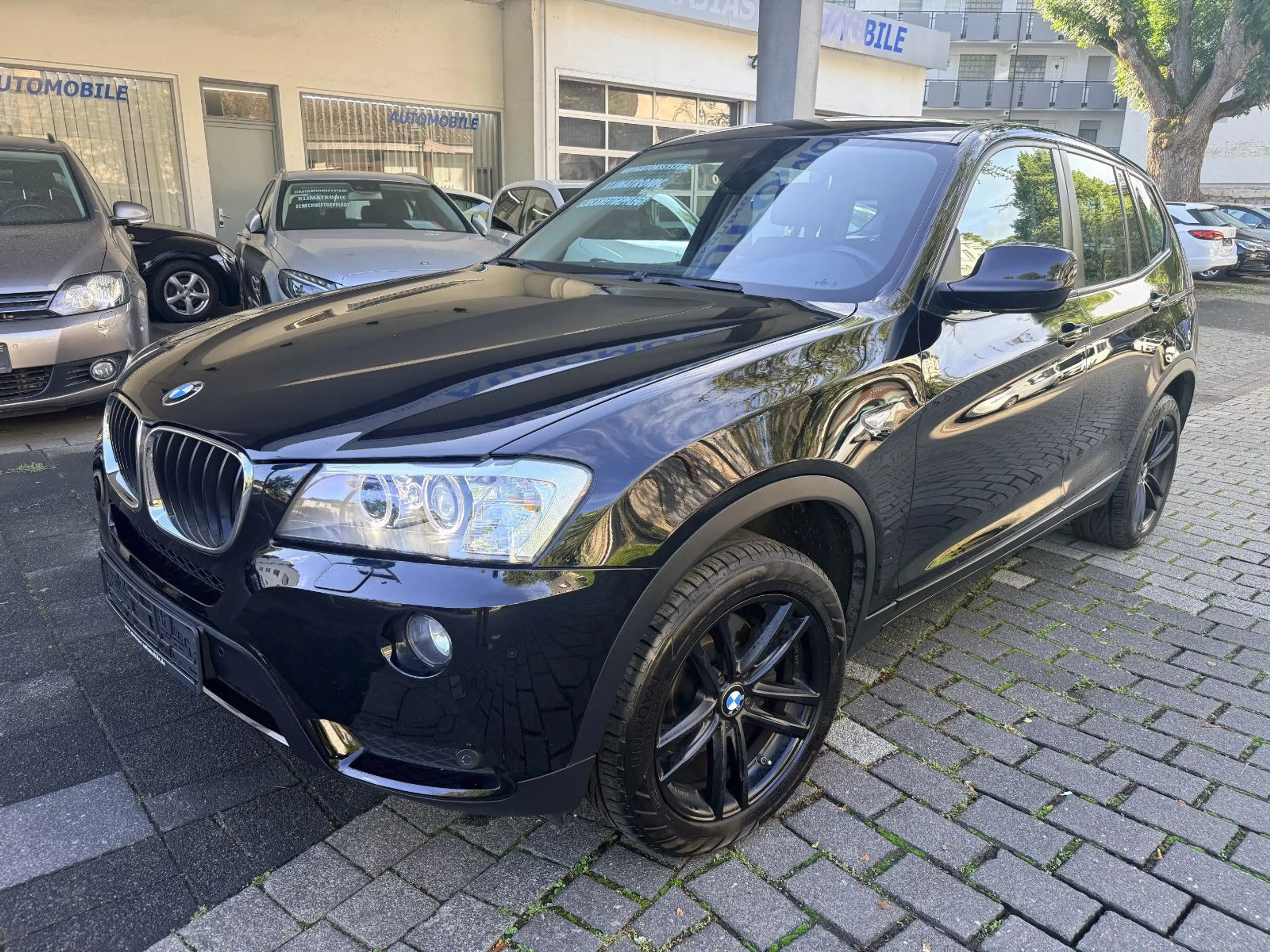 BMW X3 xDrive 20 i,Head up,Navi,PDC,AHK,Keyless go