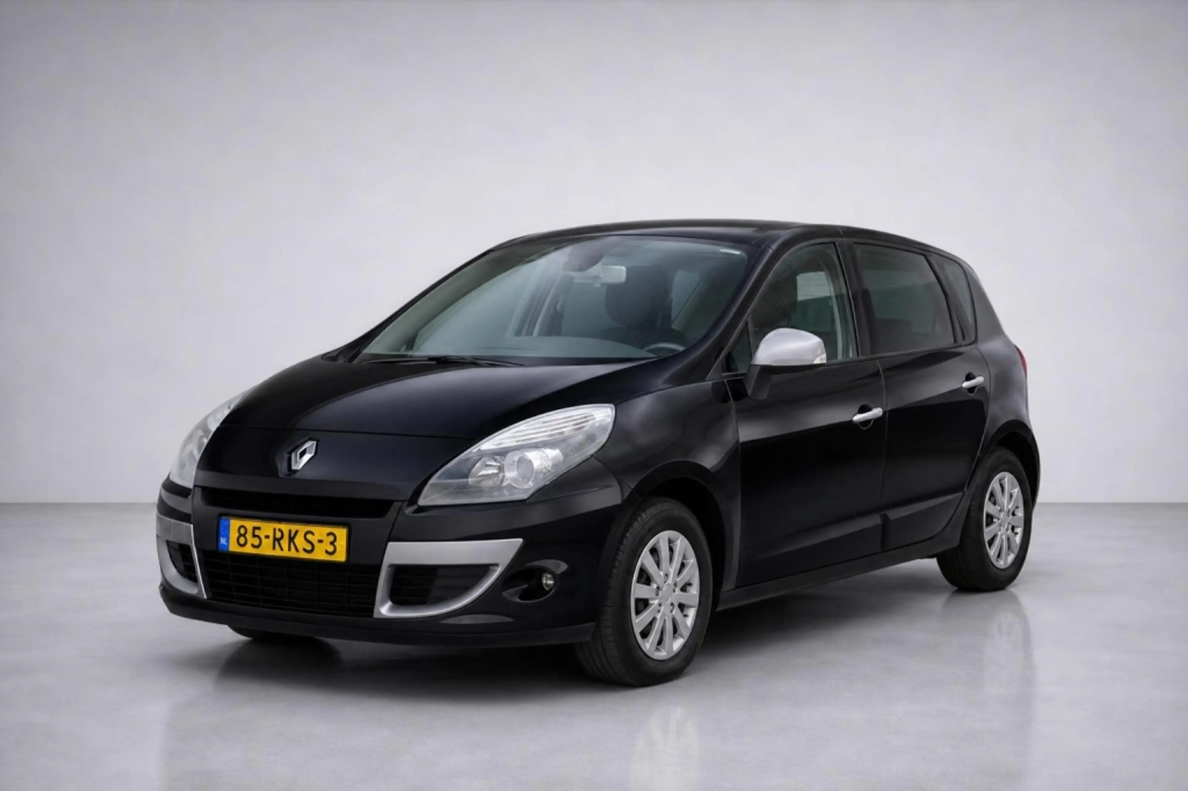 Renault Scenic 1.6 Parisiènne