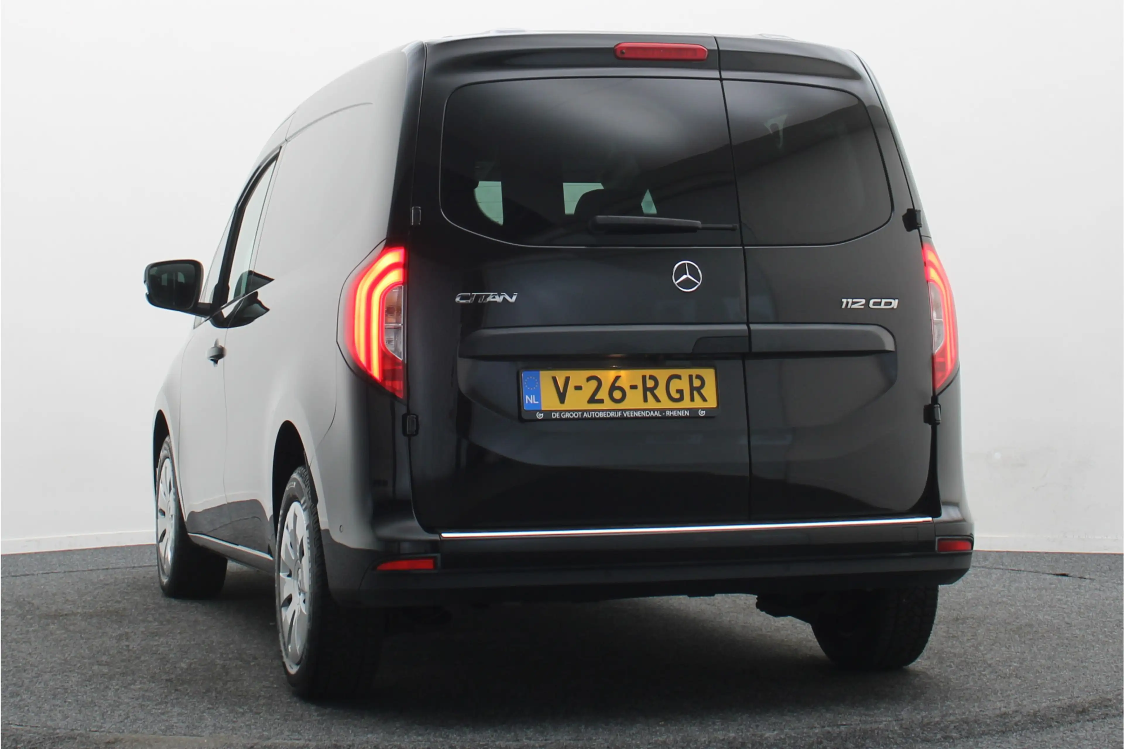 Mercedes-Benz Citan 112 CDI L1 Pro — photo 17