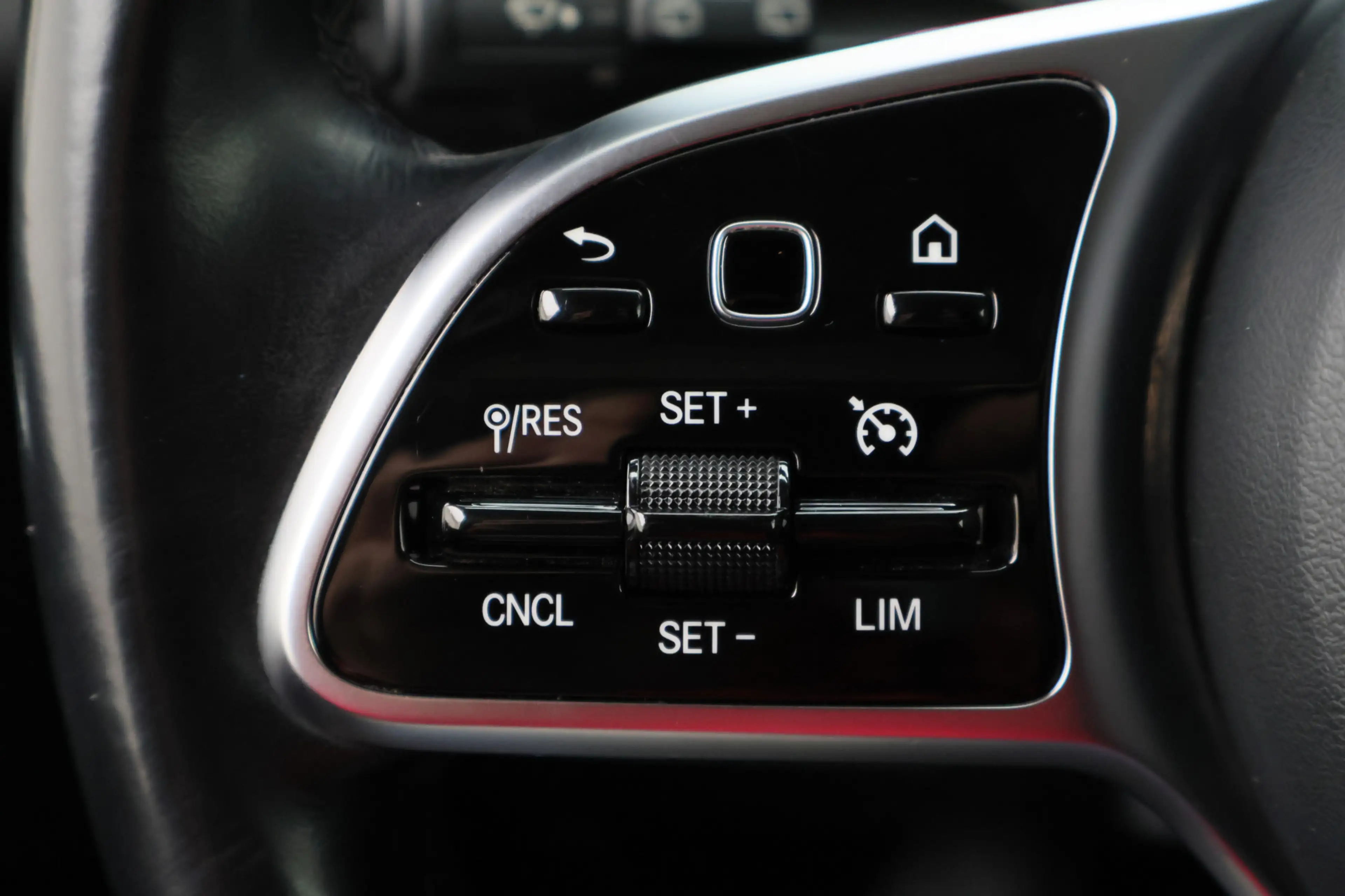 Mercedes-Benz Citan 112 CDI L1 Pro — photo 33