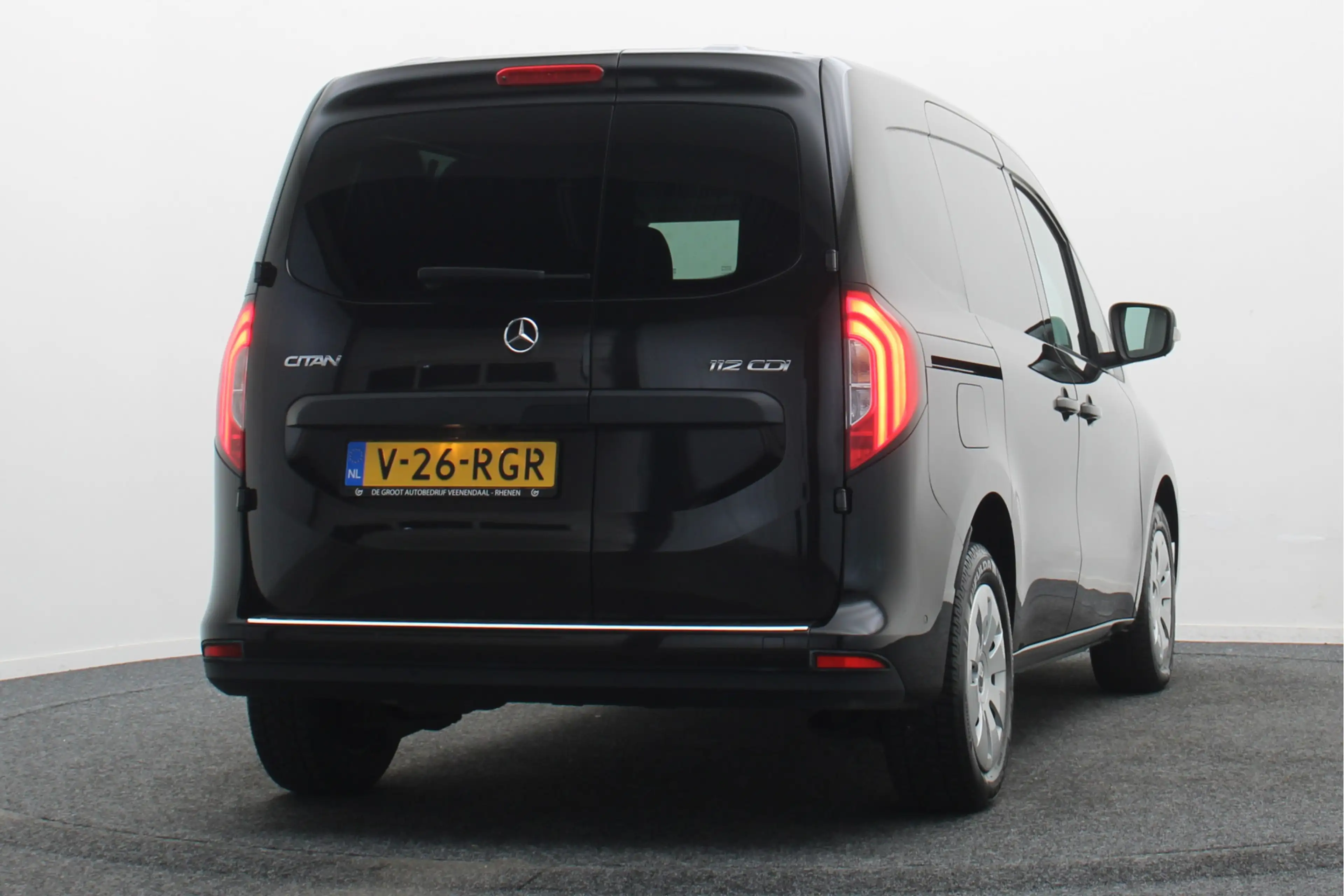 Mercedes-Benz Citan 112 CDI L1 Pro — photo 18