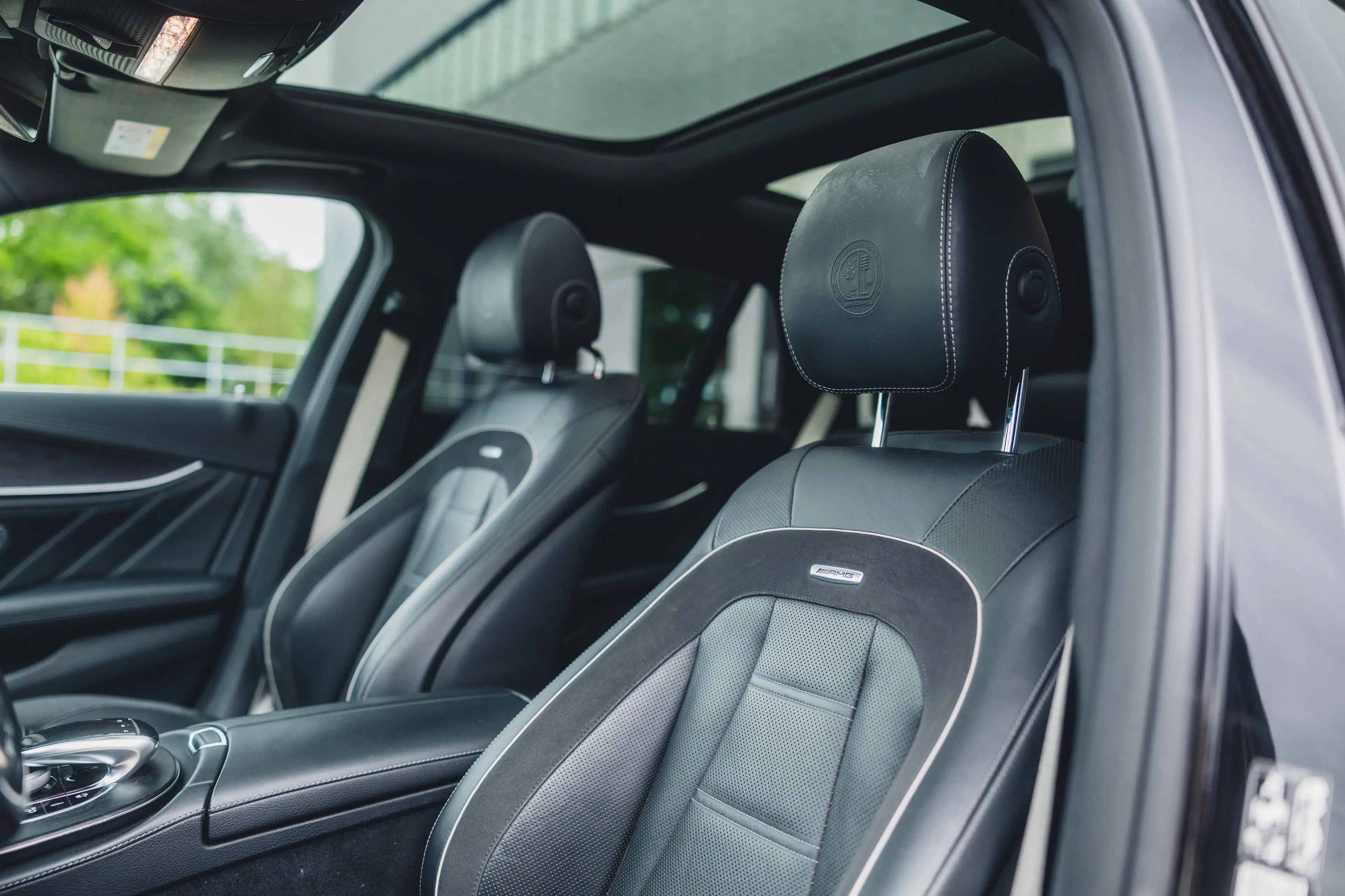 Mercedes-Benz E 63 AMG S 4Matic+ T 9G-Tronic / Pano / Massage / Kersmisch — photo 10