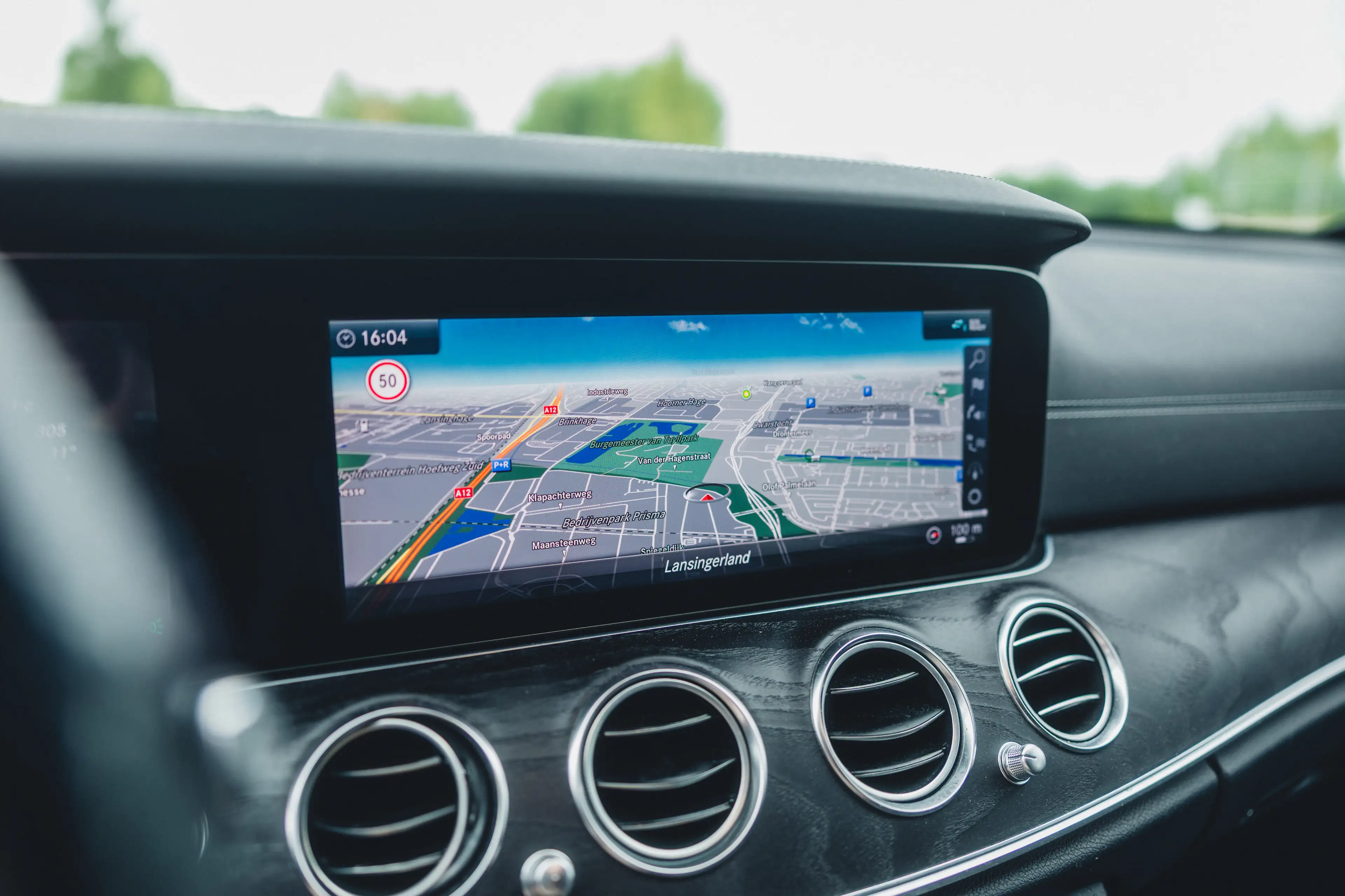 Mercedes-Benz E 63 AMG S 4Matic+ T 9G-Tronic / Pano / Massage / Kersmisch — photo 16