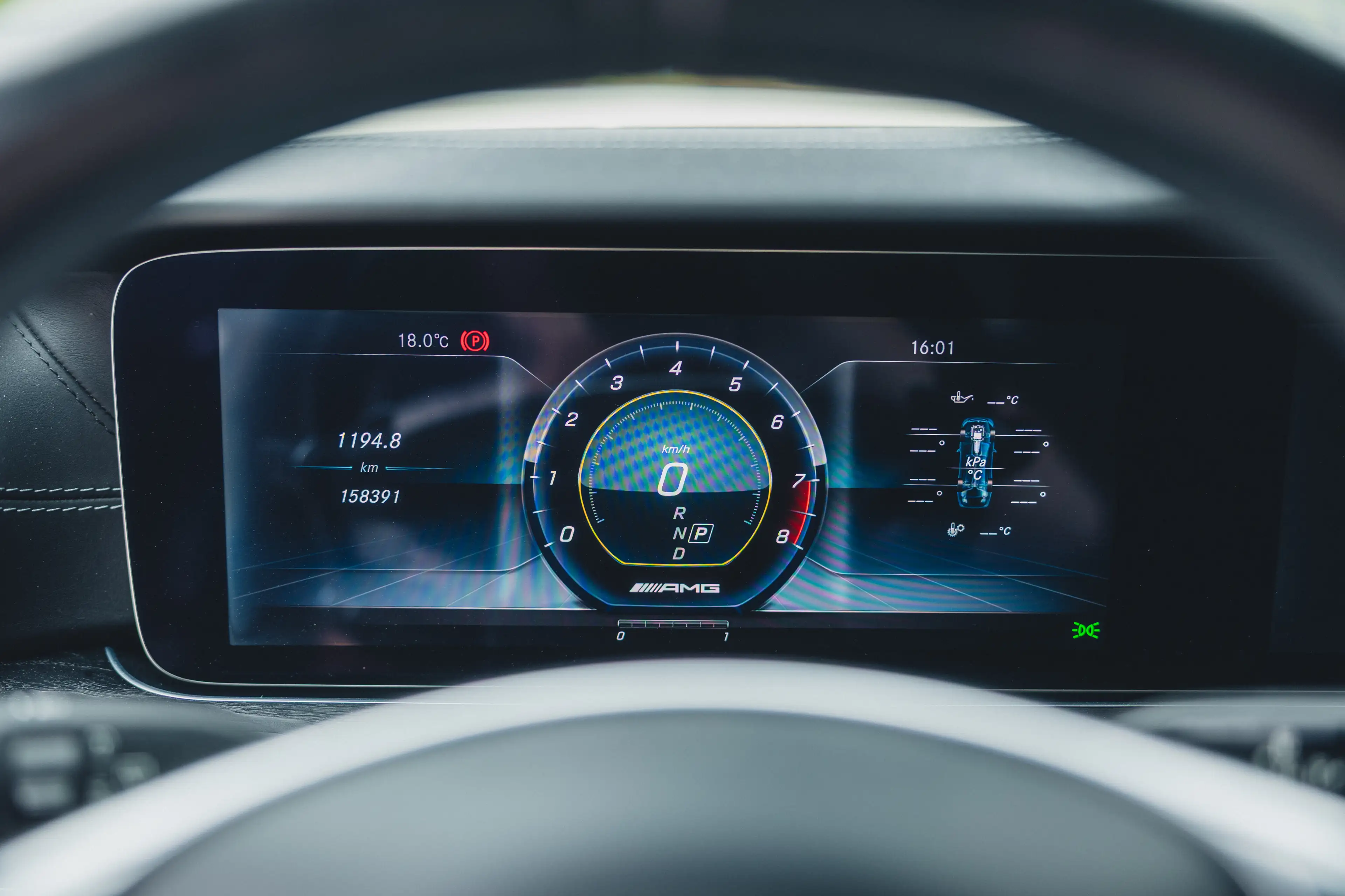 Mercedes-Benz E 63 AMG S 4Matic+ T 9G-Tronic / Pano / Massage / Kersmisch — photo 14