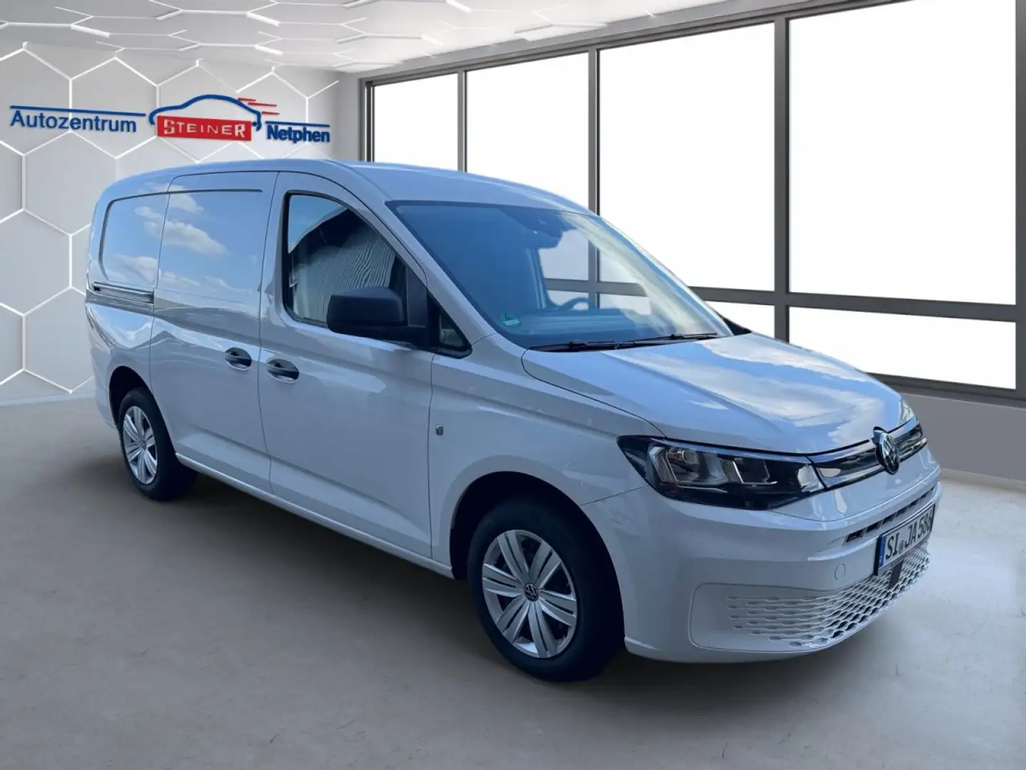 Volkswagen Caddy Cargo Maxi 1.5 LR AHK Navi Ladeboden Klima Navi Weiß - 2