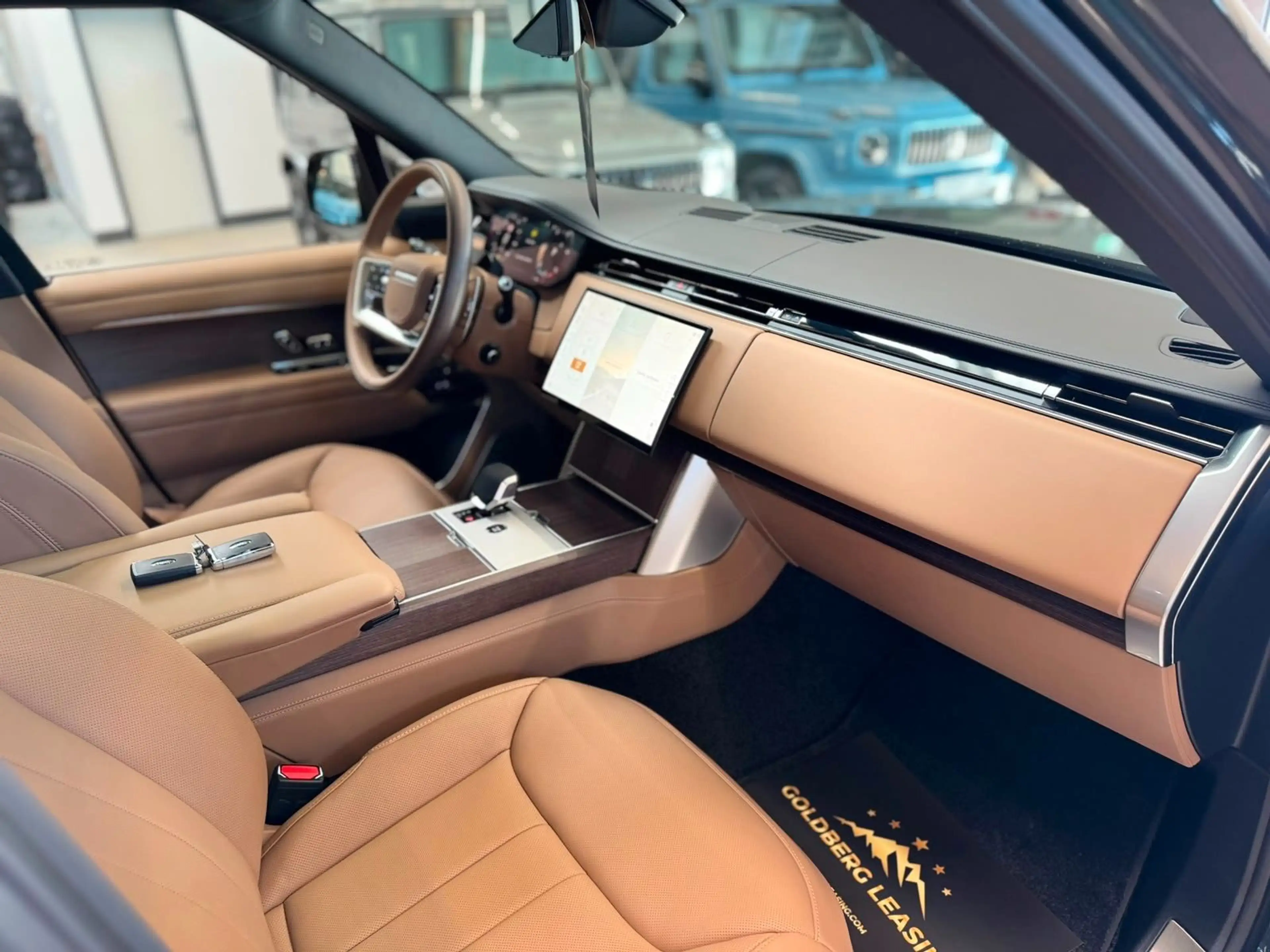 Land Rover Range Rover RANGE ROVER D350 SWB AUTOBIOGRAPHY DVD COOL BOX — photo 11