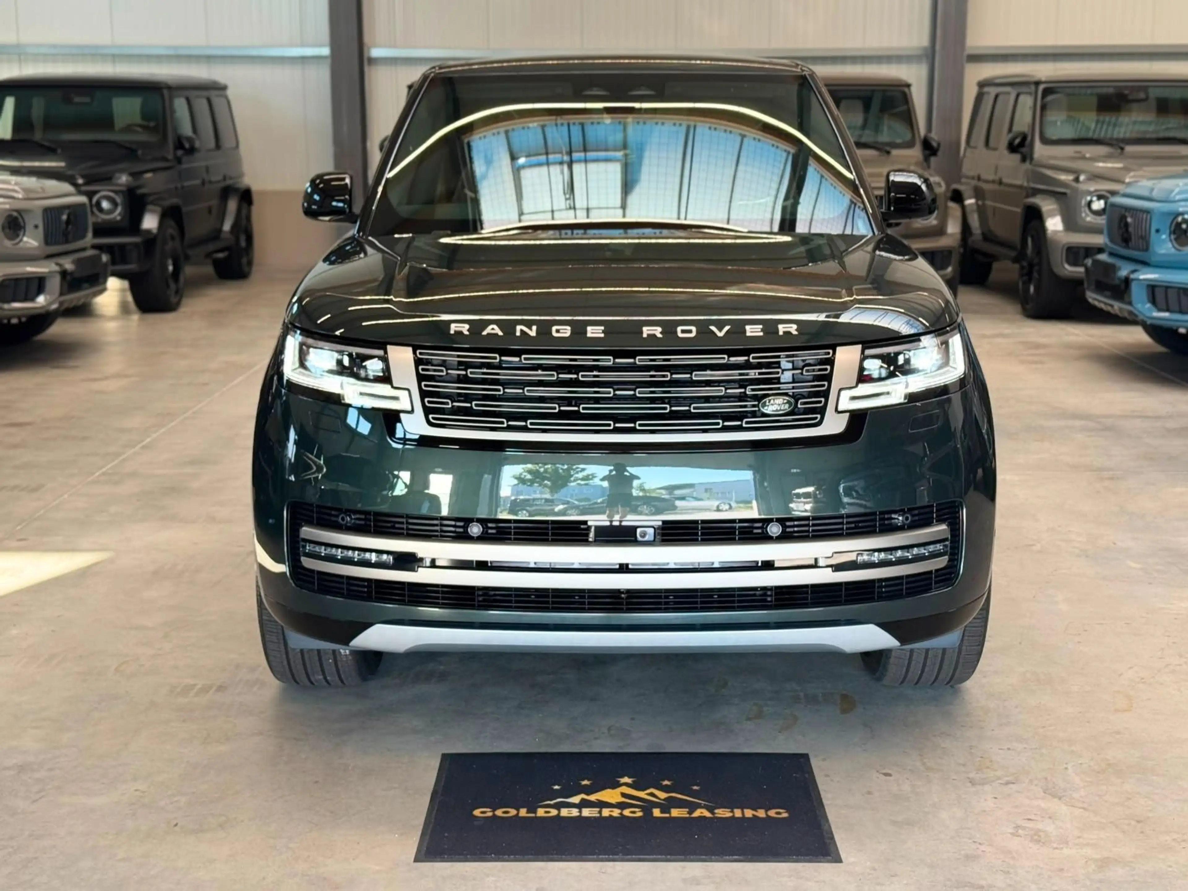Land Rover Range Rover RANGE ROVER D350 SWB AUTOBIOGRAPHY DVD COOL BOX — photo 5