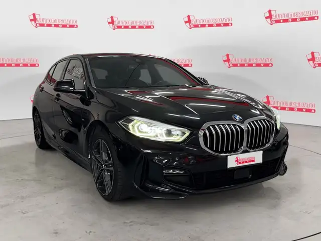 BMW 1 Series view 5
