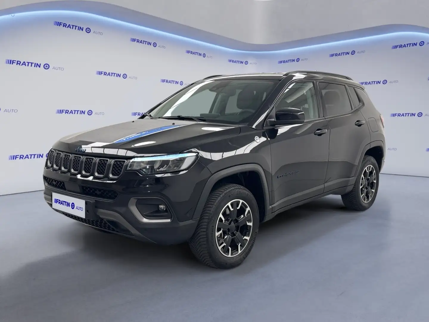 Jeep Compass 1.3 Turbo T4 240 CV PHEV AT6 4xe Trailhawk Nero - 1