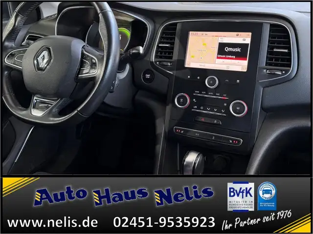 Renault Megane view 13