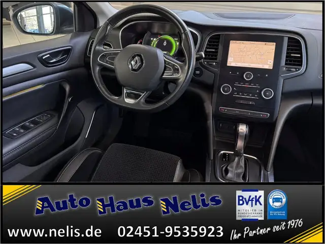 Renault Megane view 10