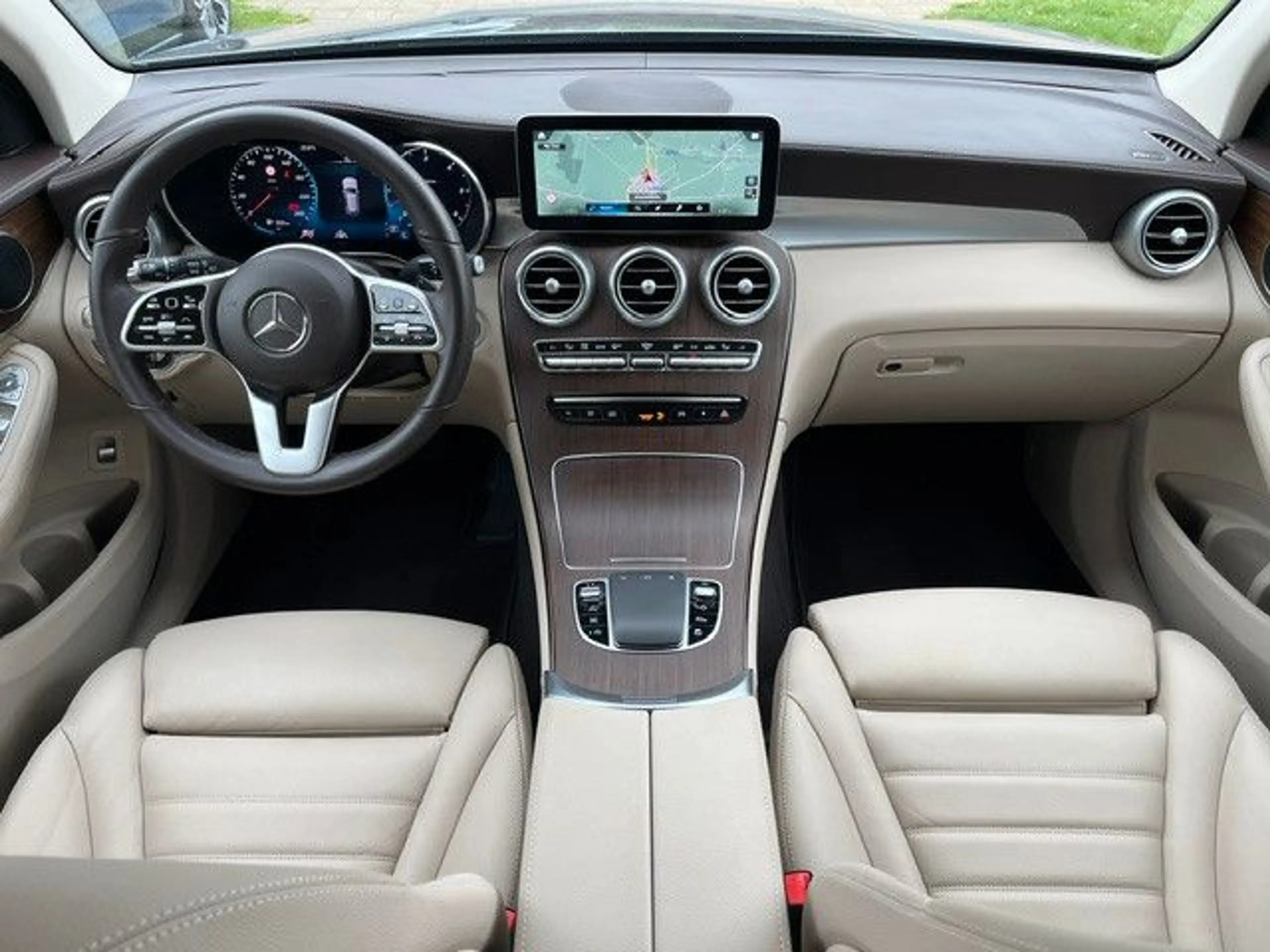 Mercedes-Benz GLC 400 d 4Matic Exclusive LEDER BEIGE AHK — photo 13