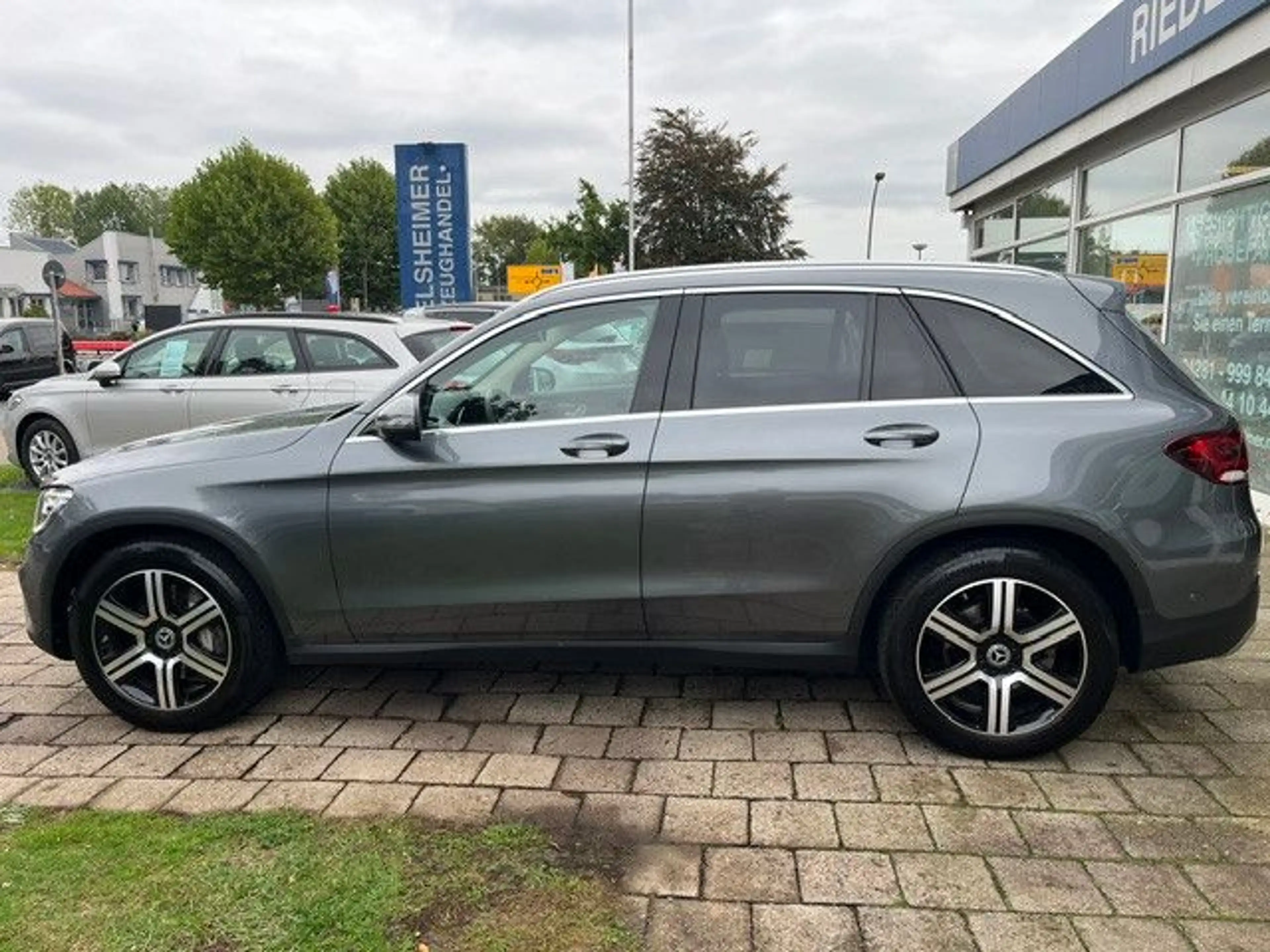 Mercedes-Benz GLC 400 d 4Matic Exclusive LEDER BEIGE AHK — photo 6