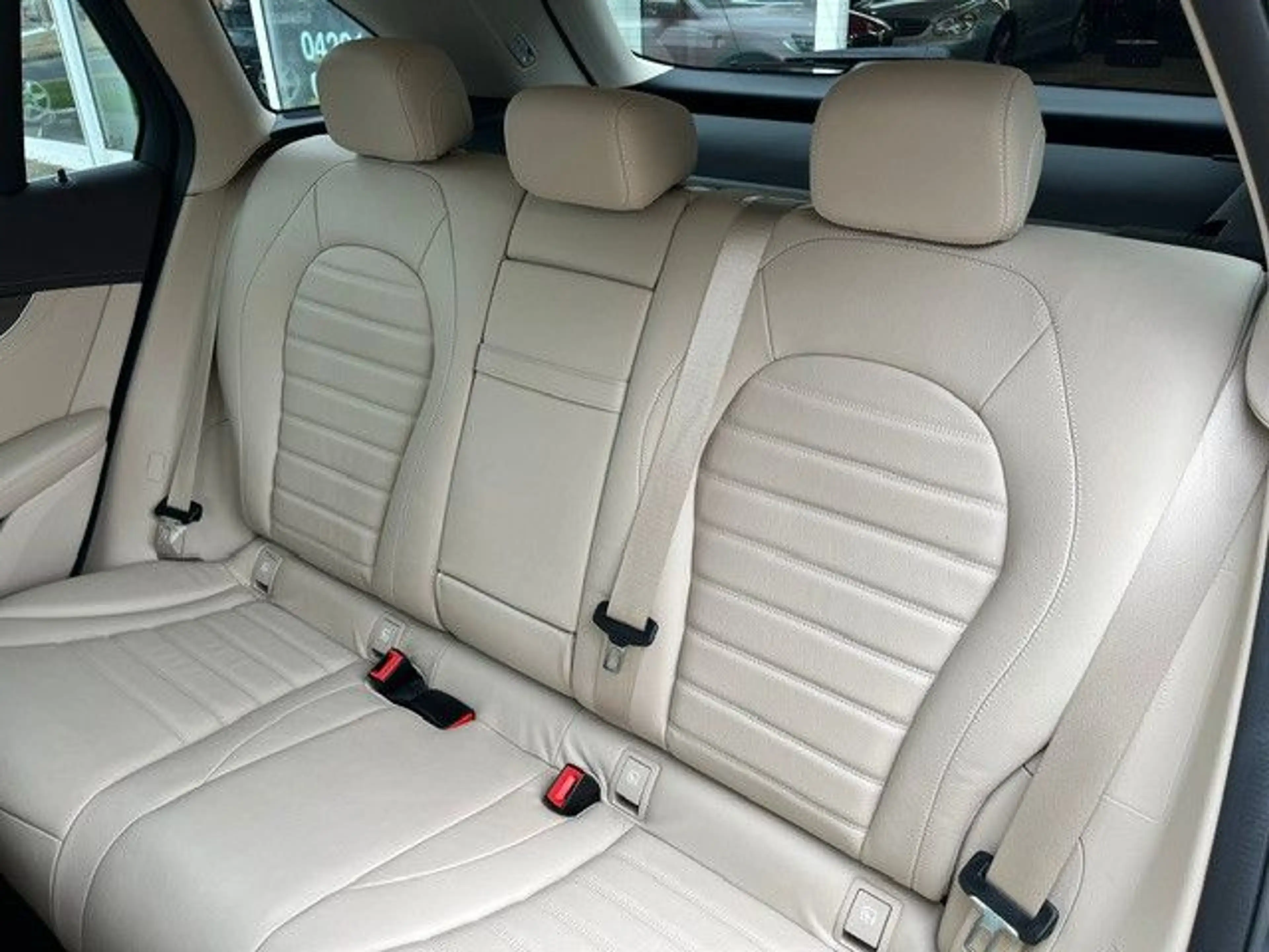 Mercedes-Benz GLC 400 d 4Matic Exclusive LEDER BEIGE AHK — photo 12