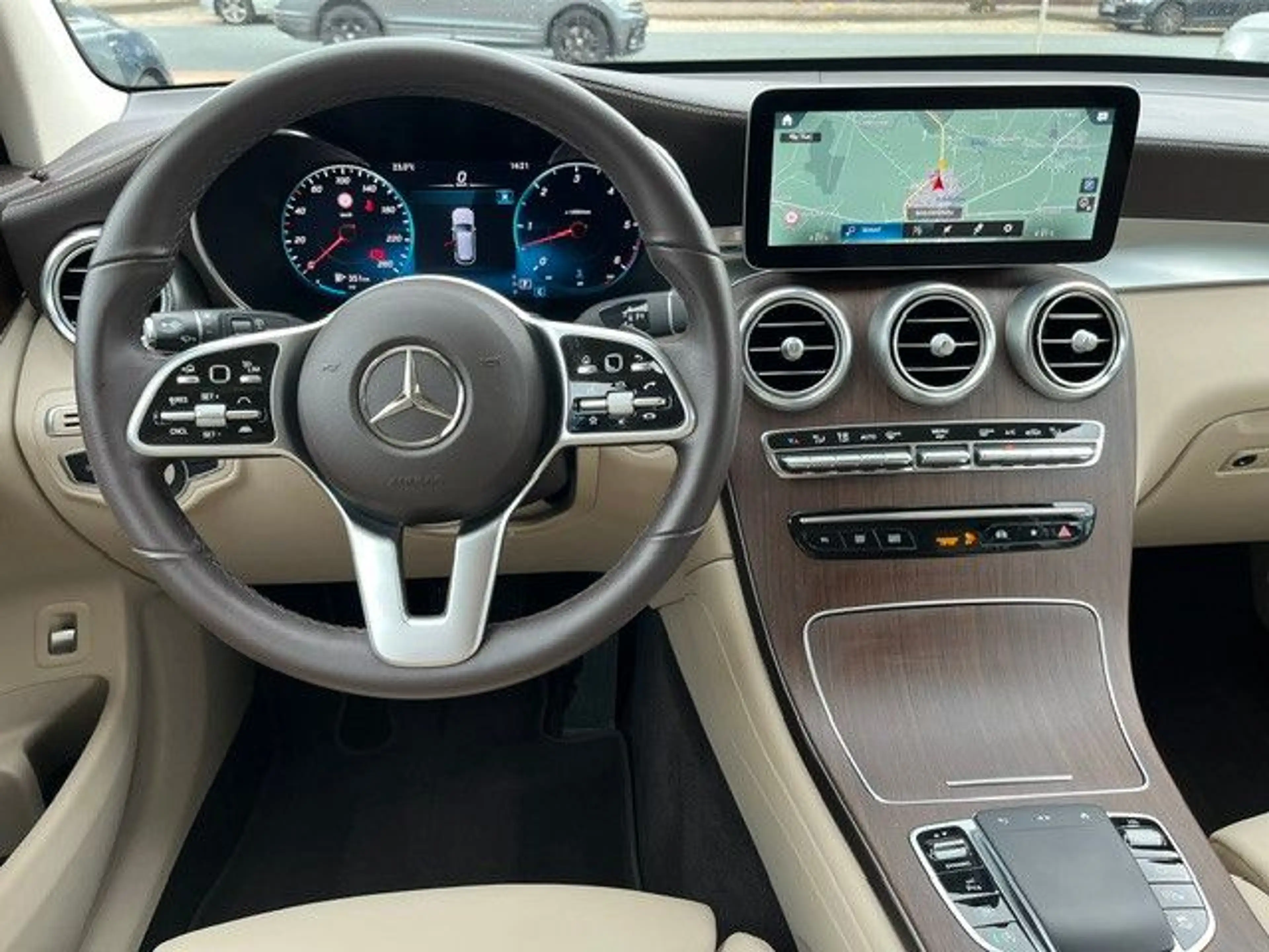 Mercedes-Benz GLC 400 d 4Matic Exclusive LEDER BEIGE AHK — photo 14