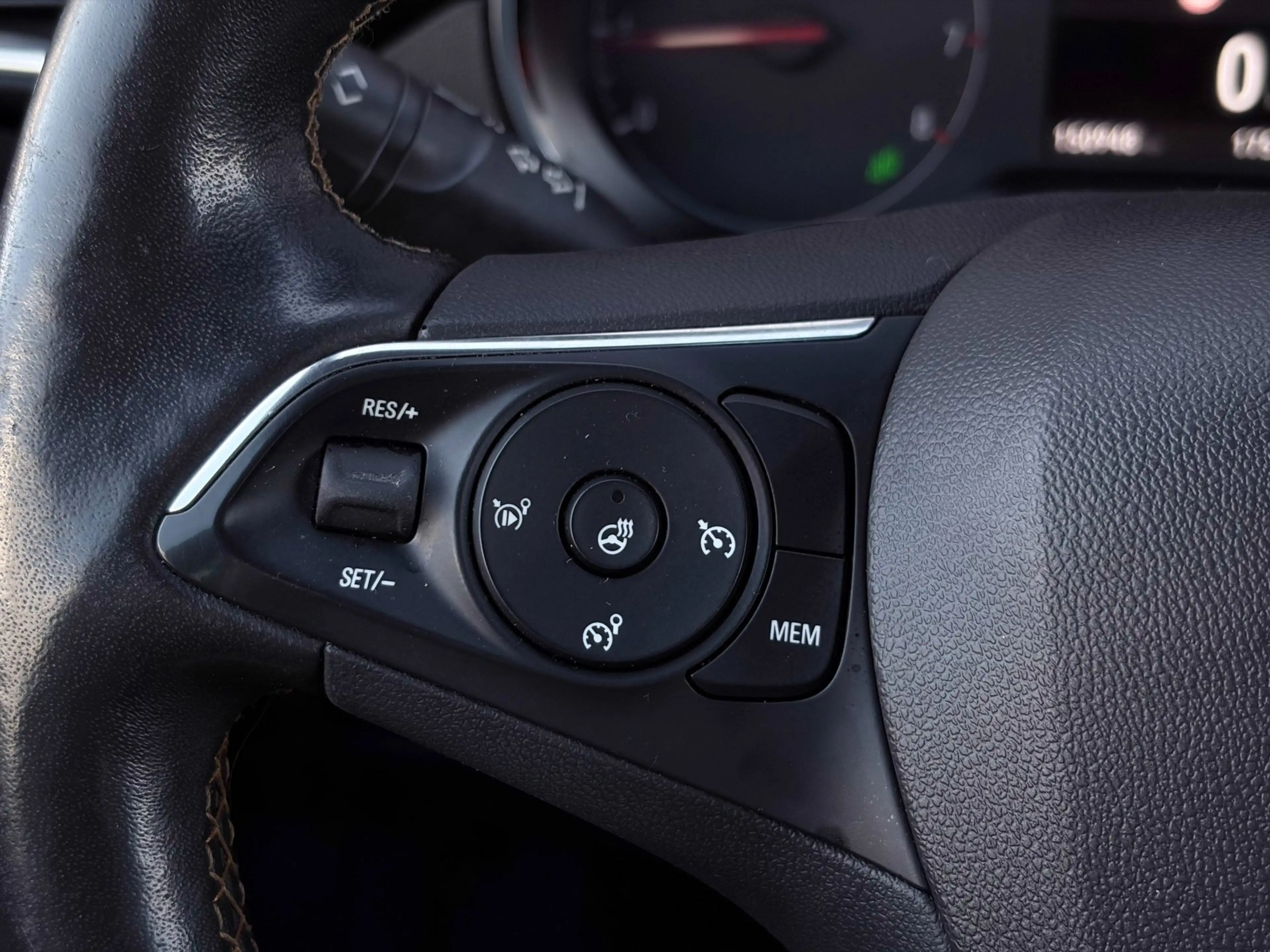 Opel Crossland X 1.2 Turbo Innovation|Cruise|Carplay|Dealer Onderho — photo 36