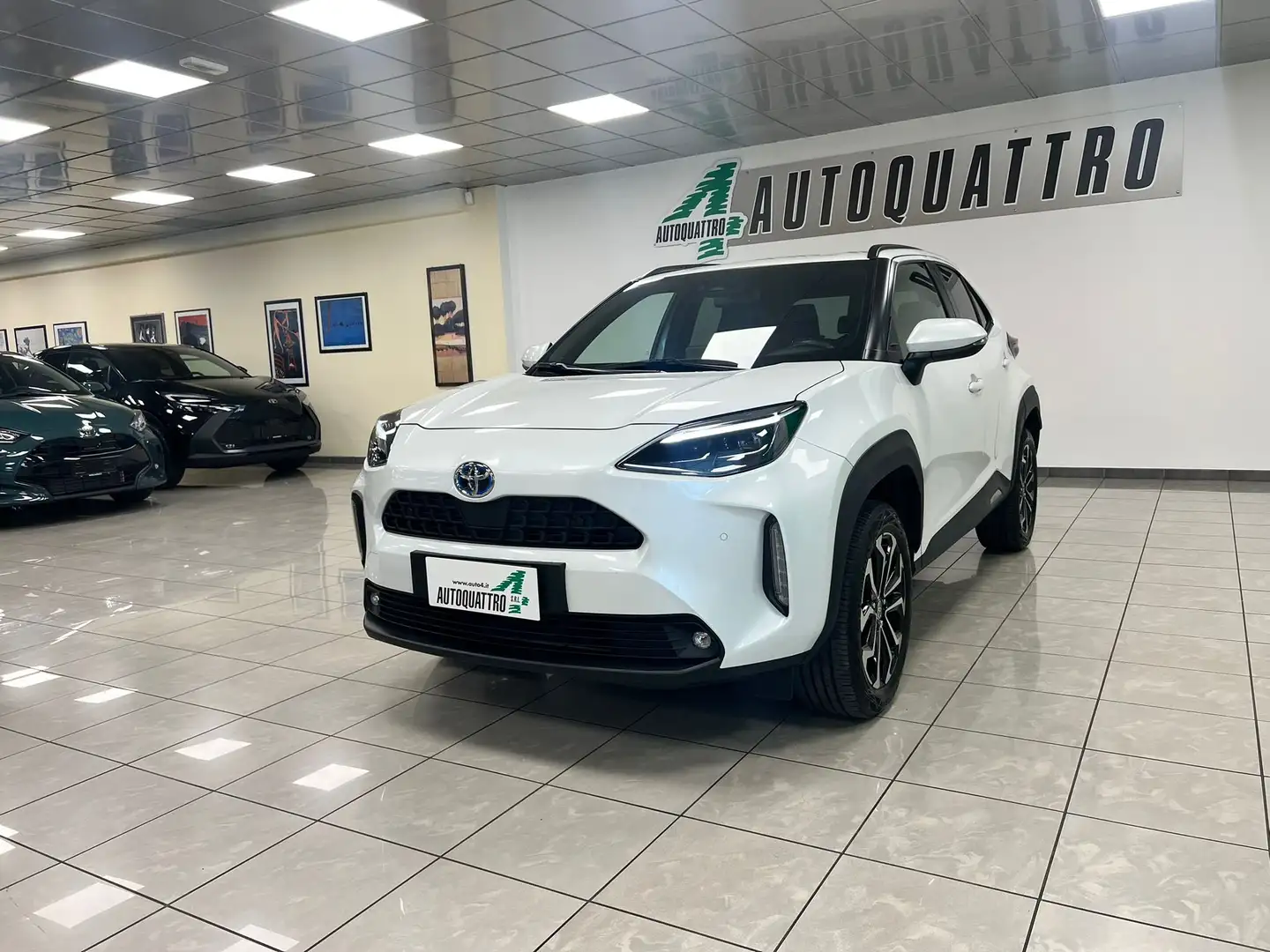 Toyota Yaris Cross Yaris Cross 1.5 Hybrid 5p. E-CVT AWD-i Trend Bianco - 2