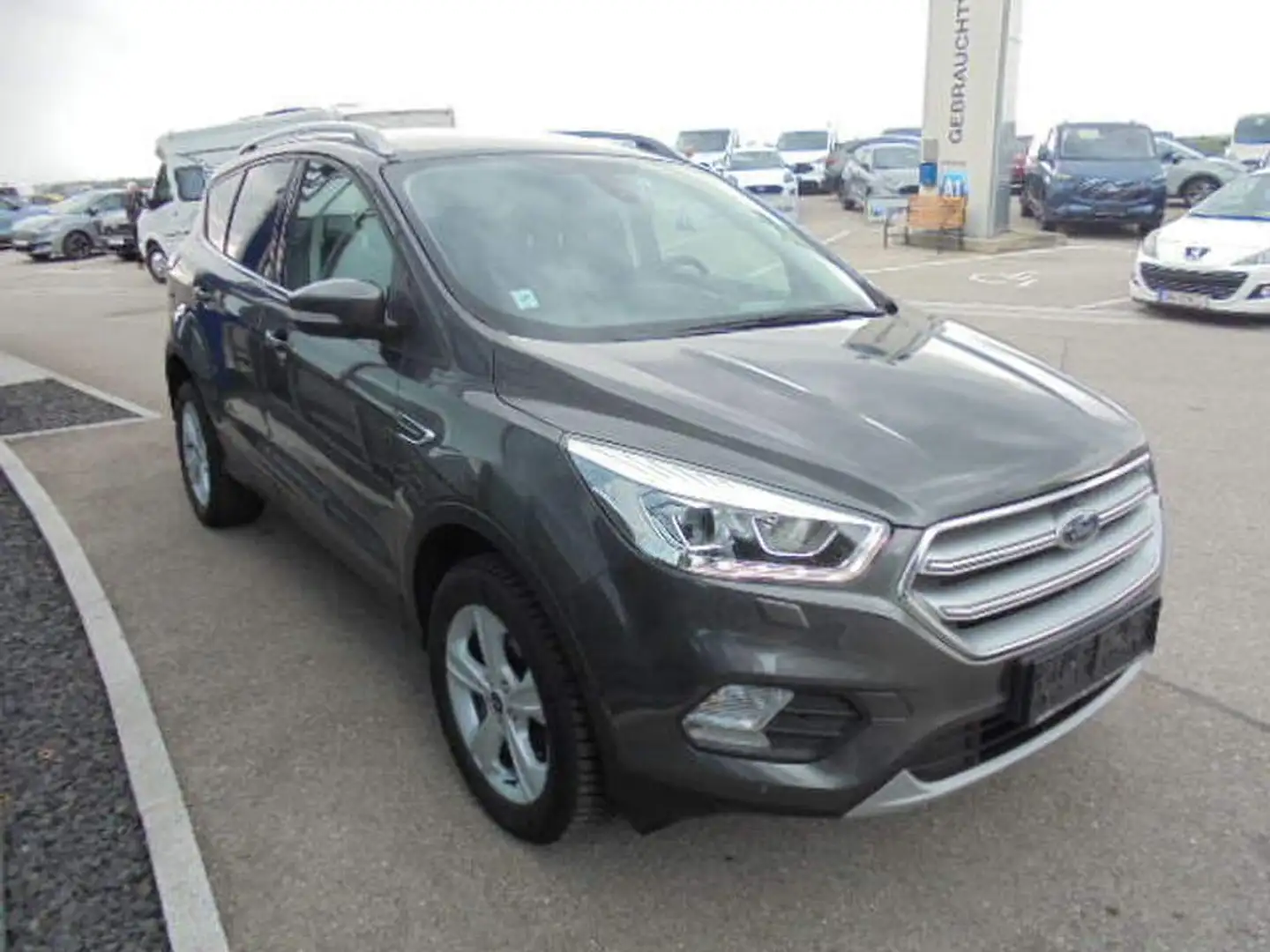 Ford Kuga Titanium 120PS Diesel Grau - 2