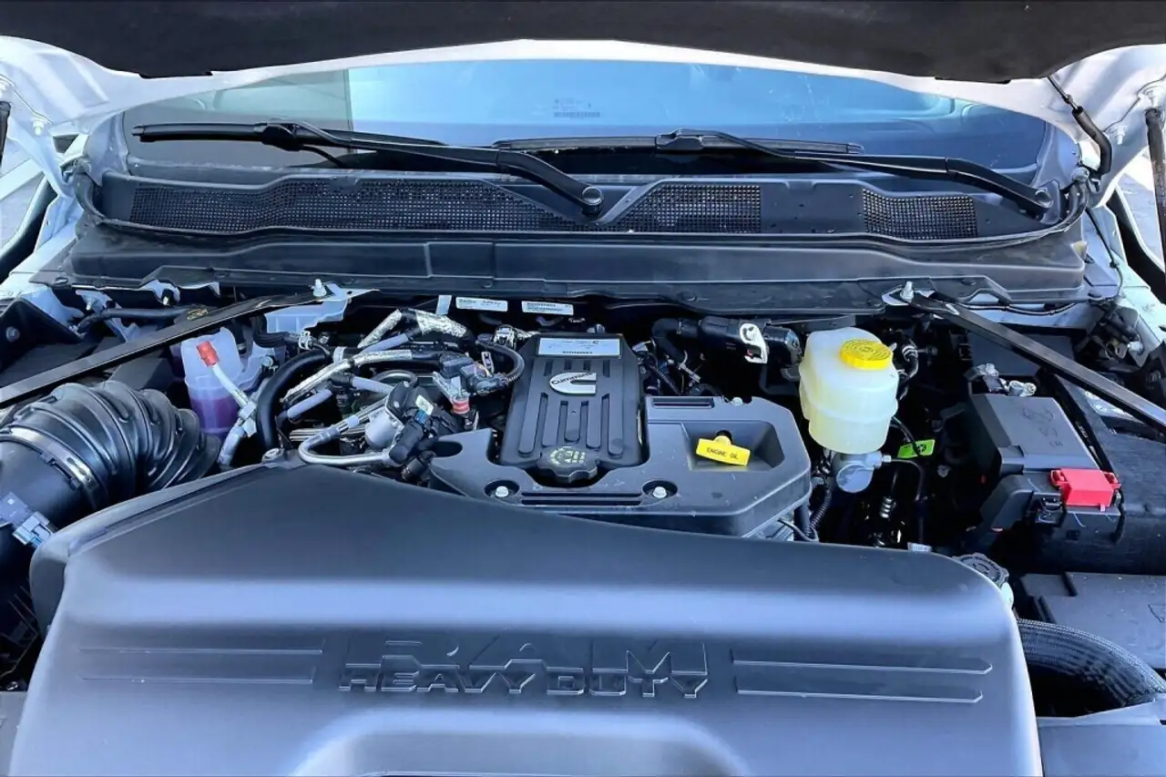 RAM 3500 photo RAM 3500