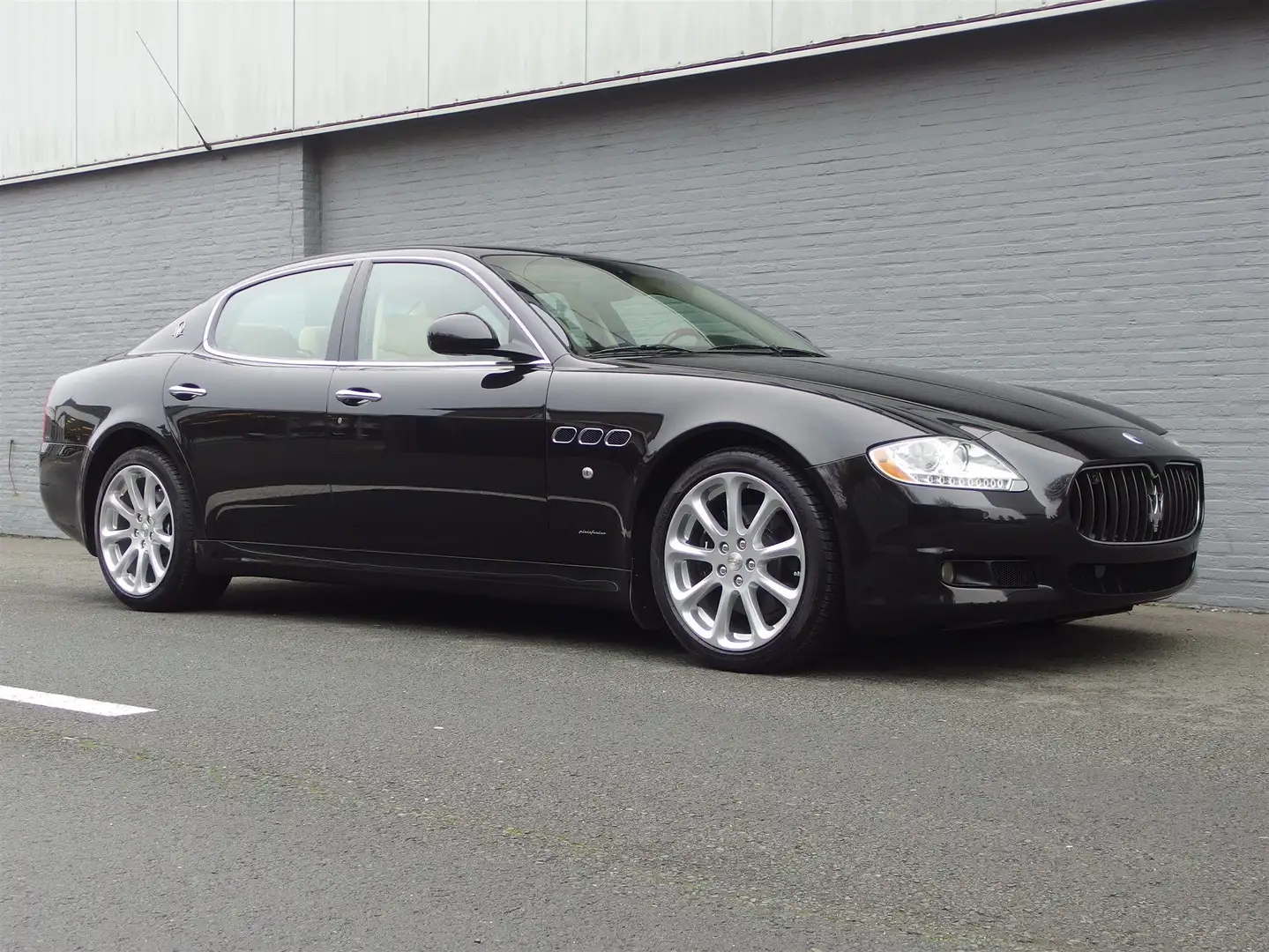 Maserati Quattroporte 2010 ZF-Slechts 33.159 Km-Facelift model-BTW Auto Zwart - 1
