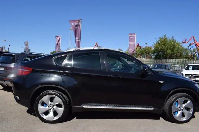 BMW X6 view 7