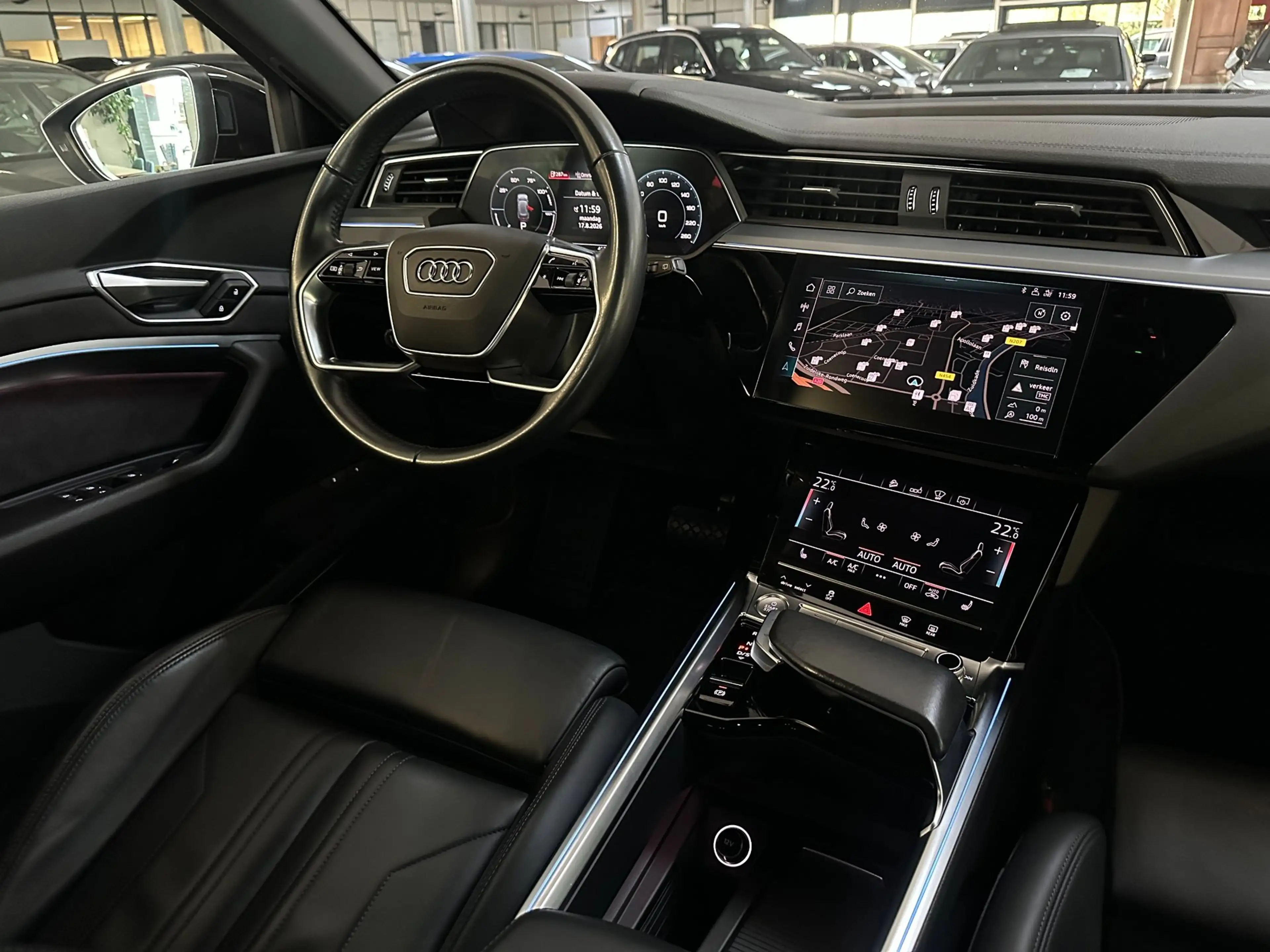 Audi e-tron E-tron 55 quattro advanced Pro Line Plus 95 kWh/PA — photo 23