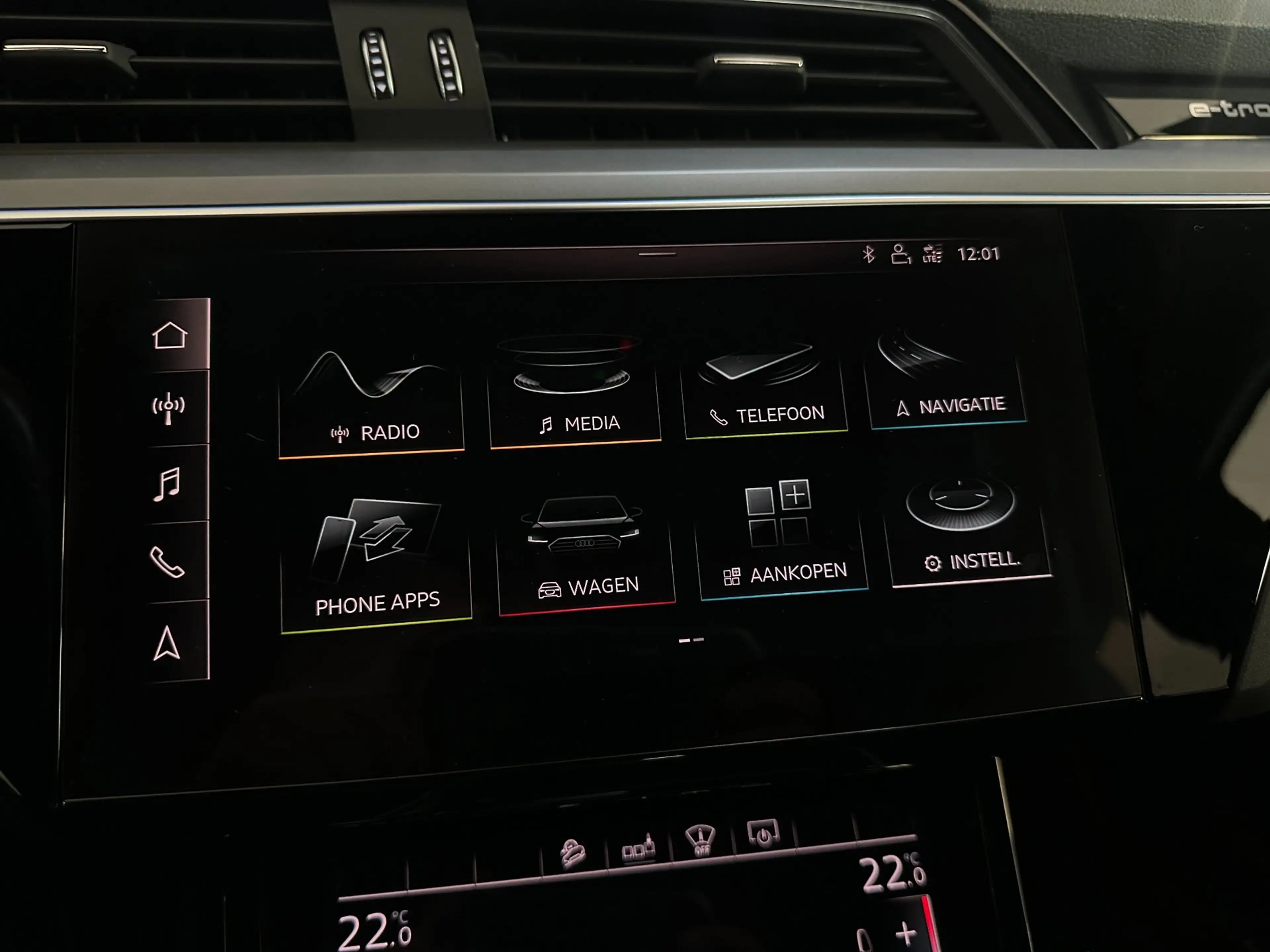 Audi e-tron E-tron 55 quattro advanced Pro Line Plus 95 kWh/PA — photo 39