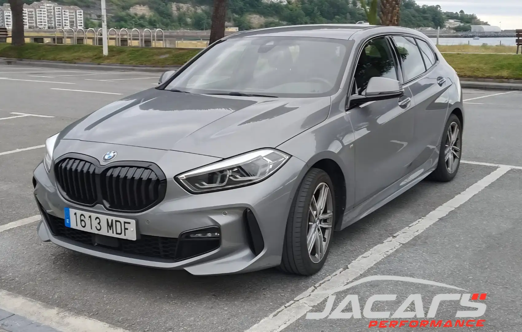 BMW 116 116dA Gris - 1