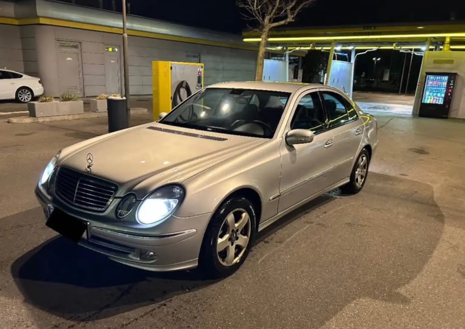 Mercedes-Benz E 320 Avantgarde CDI Aut. - 1