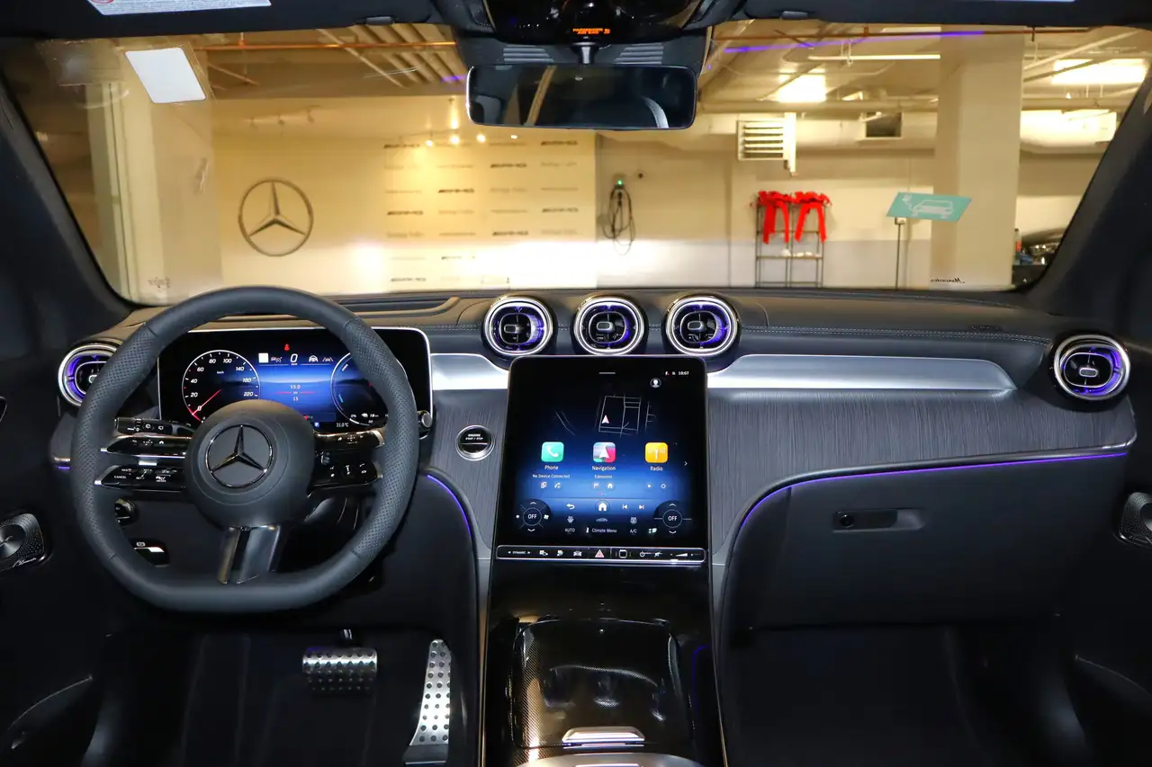 Mercedes-Benz GLC снимка Mercedes-Benz GLC